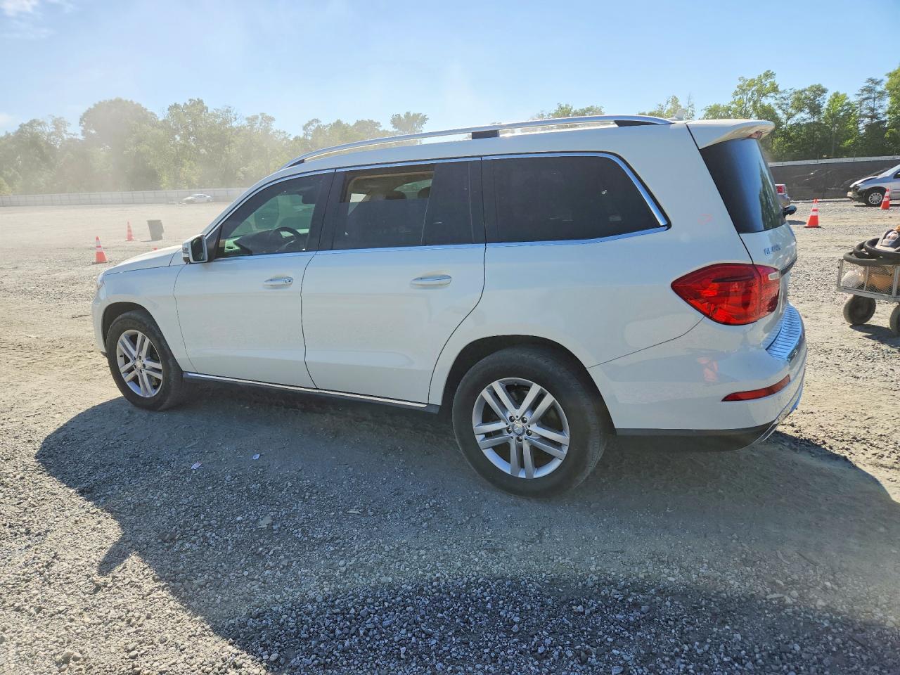 2013 Mercedes-benz Gl 450 4matic White vin: 4JGDF7CE6DA229648