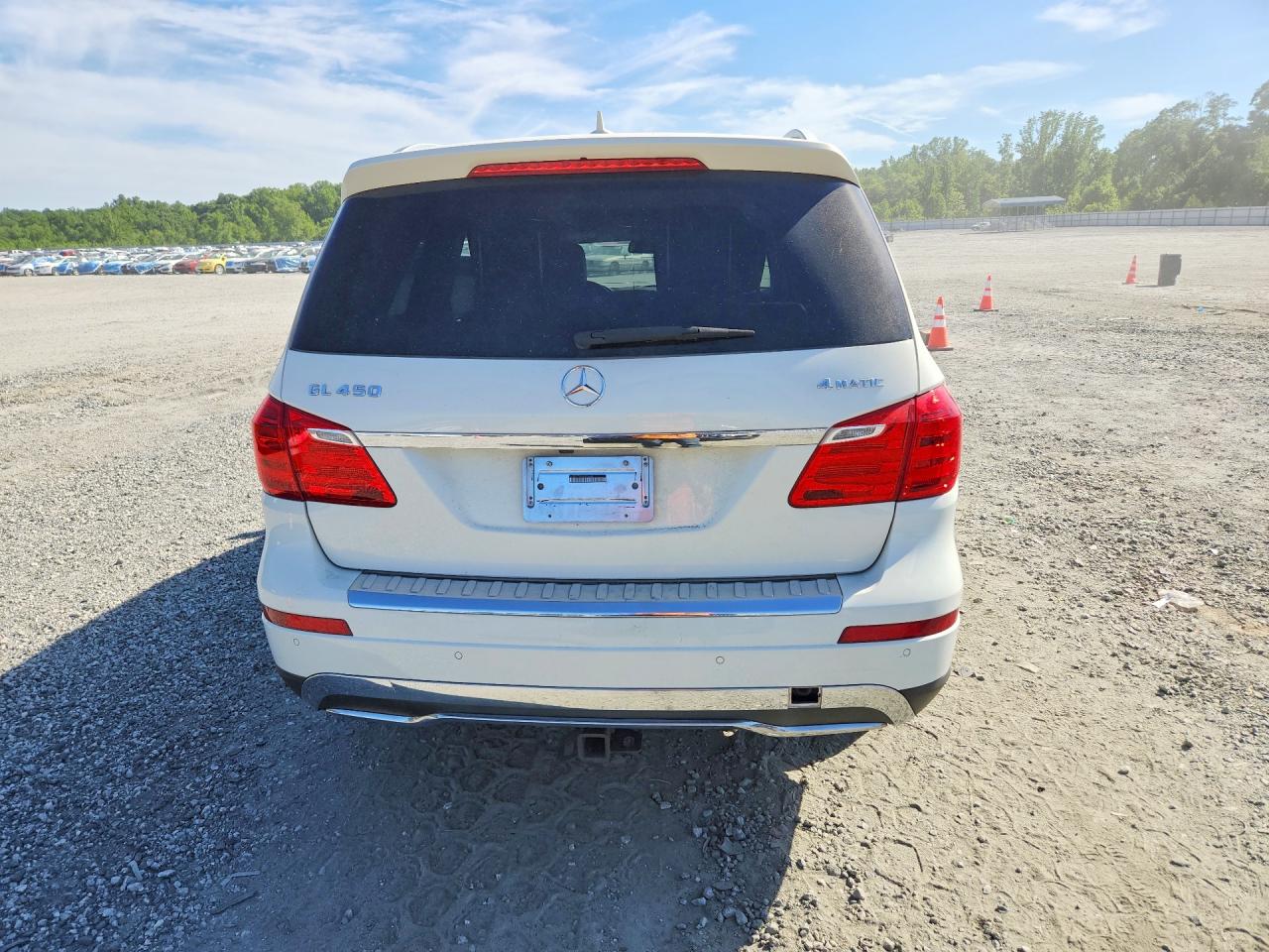 2013 Mercedes-benz Gl 450 4matic White vin: 4JGDF7CE6DA229648