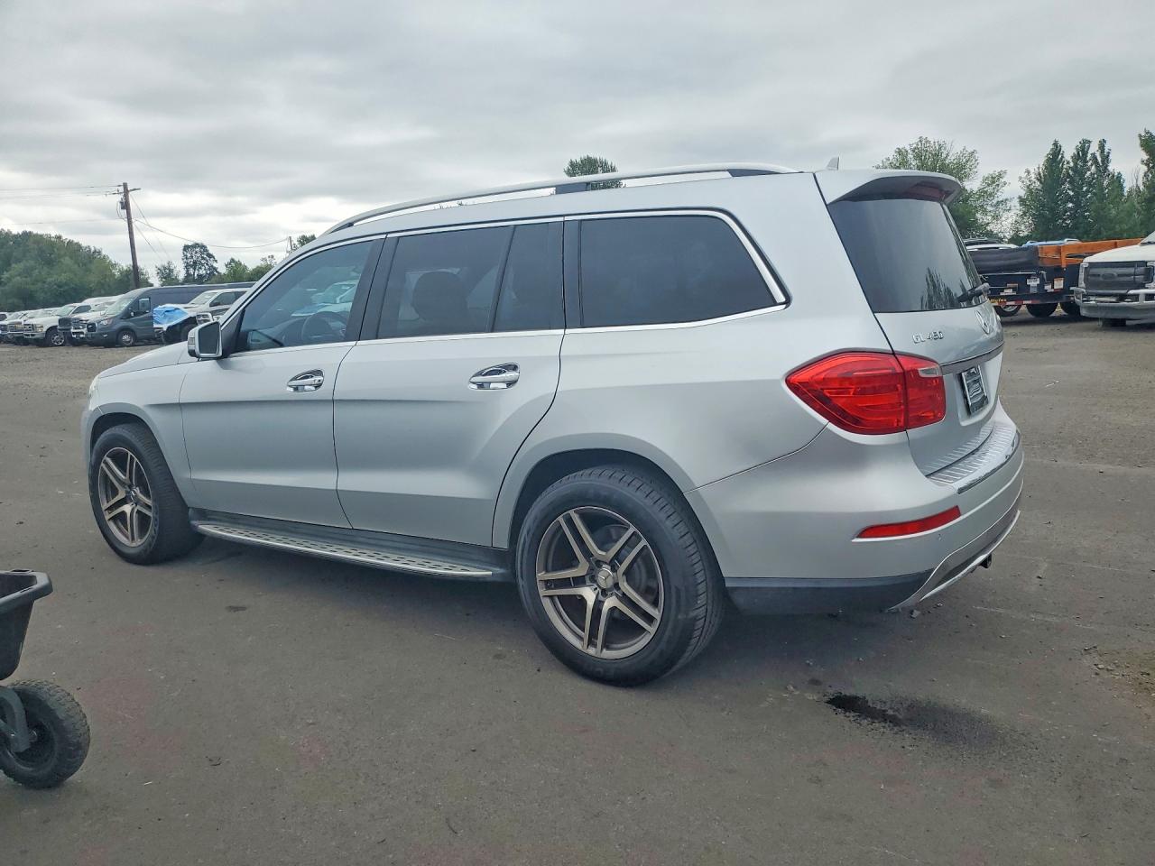 2013 Mercedes-benz Gl 450 4matic Silver vin: 4JGDF7CE6DA251438