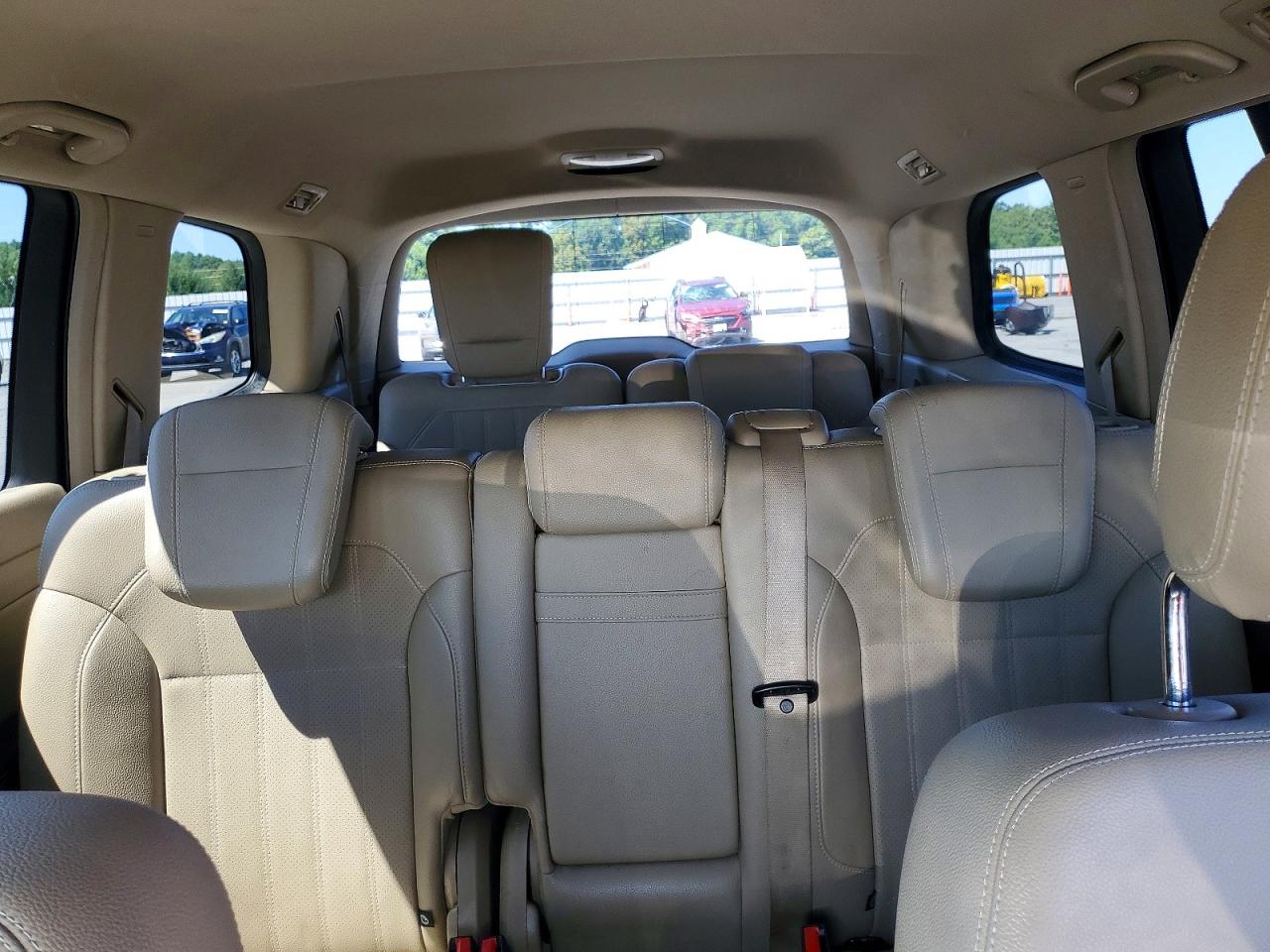 2014 Mercedes-benz Gl 450 4matic White vin: 4JGDF7CE6EA291875