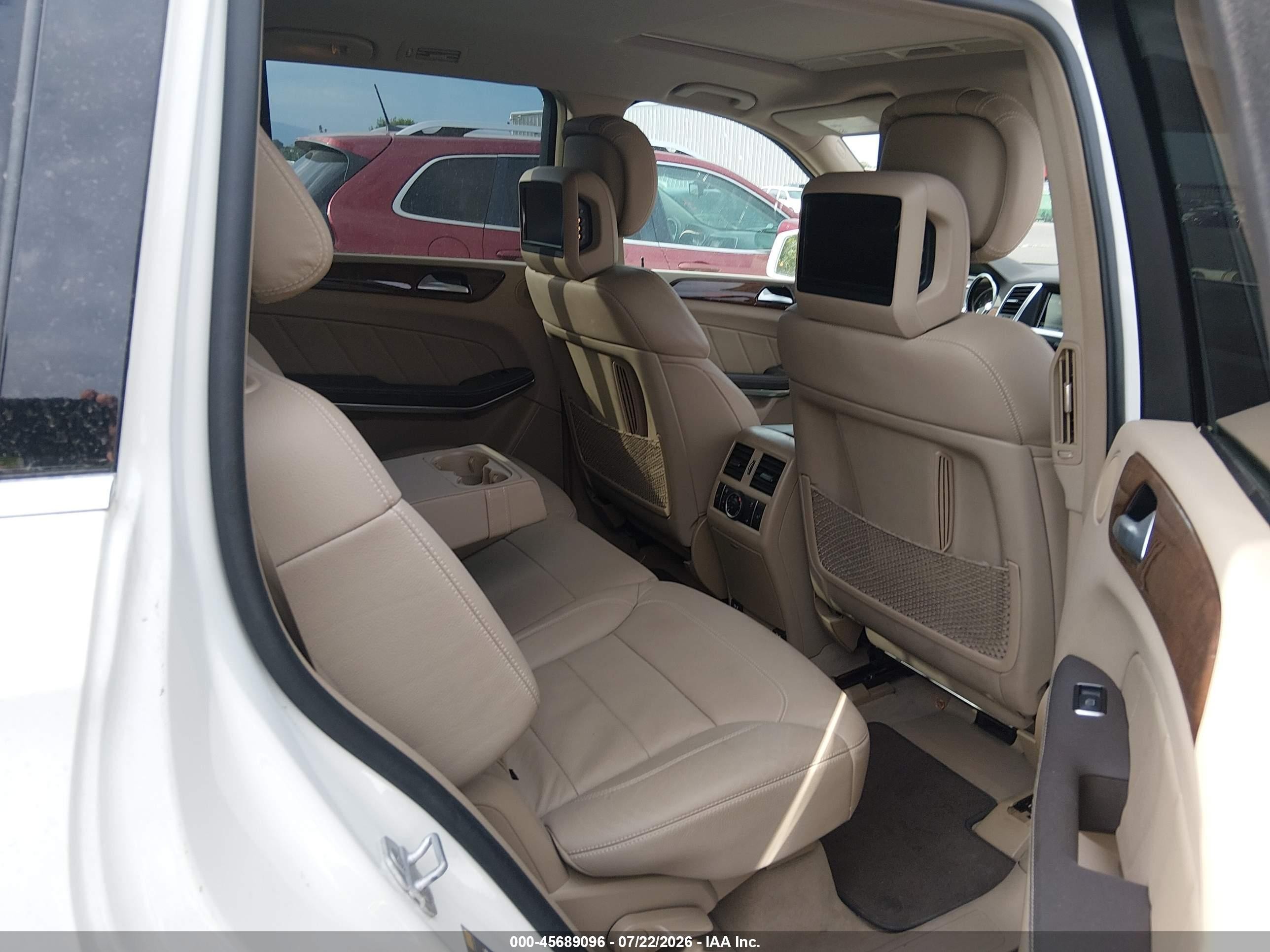 2014 Mercedes-benz Gl 450 4matic White vin: 4JGDF7CE6EA407530