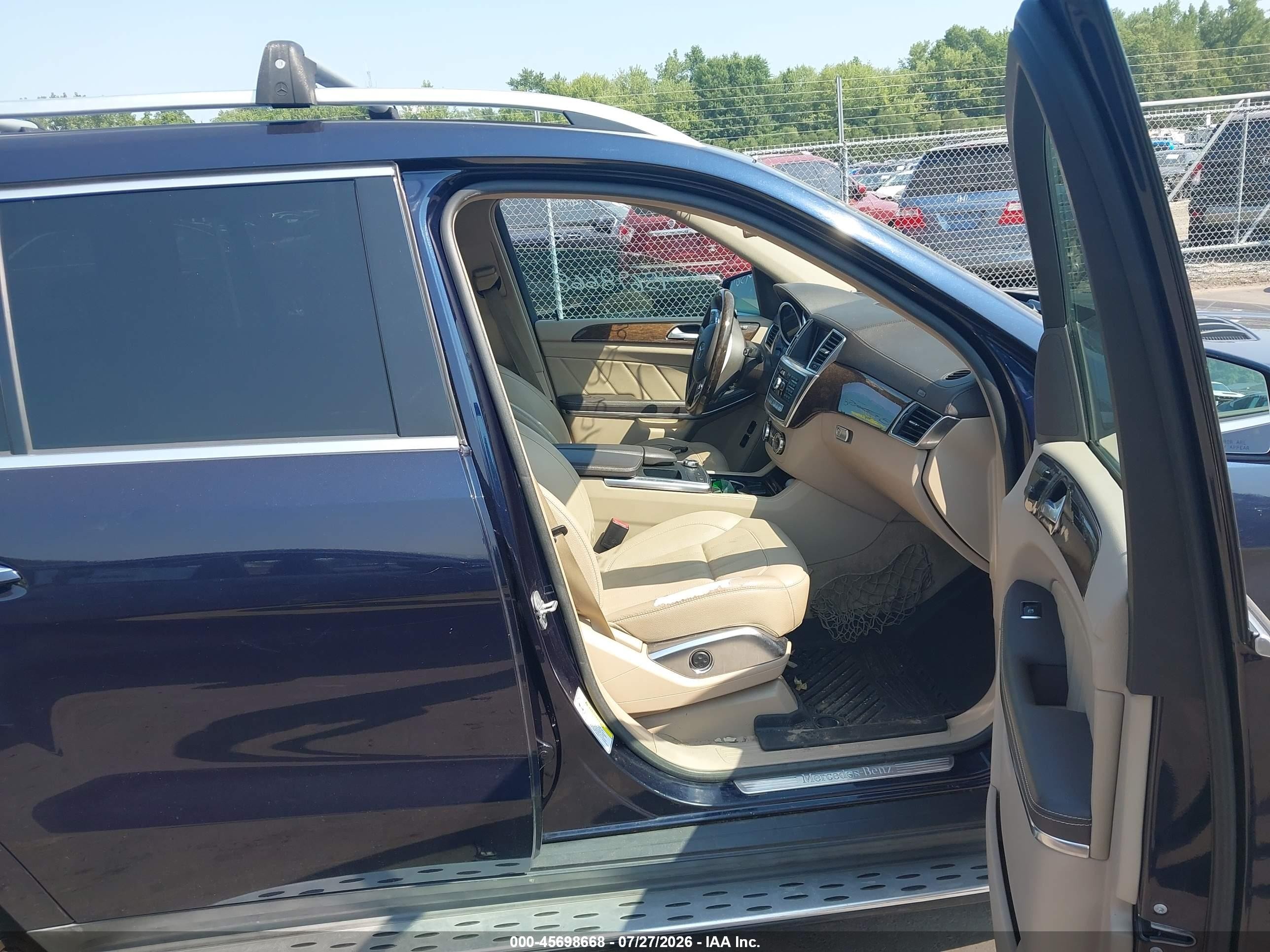 2013 Mercedes-benz Gl 450 4matic Dark Blue vin: 4JGDF7CE7DA144284
