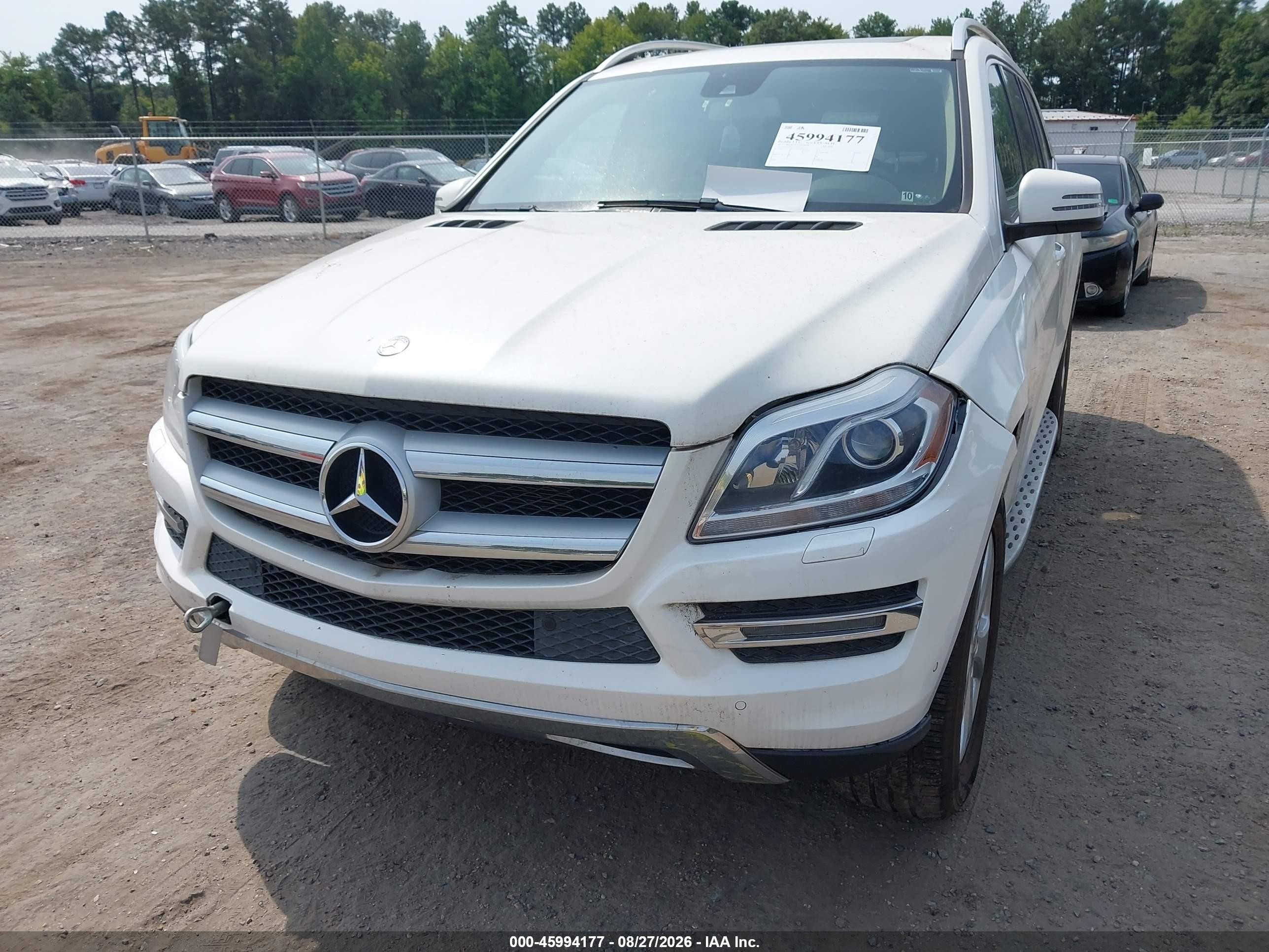 2013 Mercedes-benz Gl 450 4matic Белый vin: 4JGDF7CE7DA166303