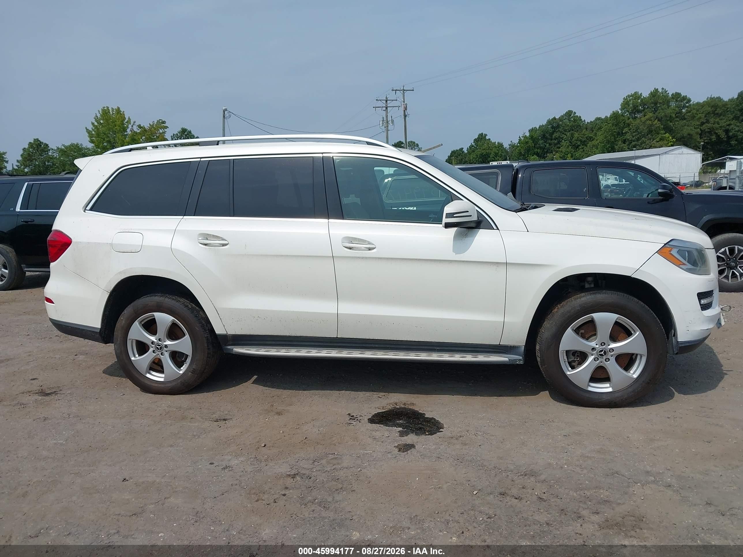 2013 Mercedes-benz Gl 450 4matic Белый vin: 4JGDF7CE7DA166303