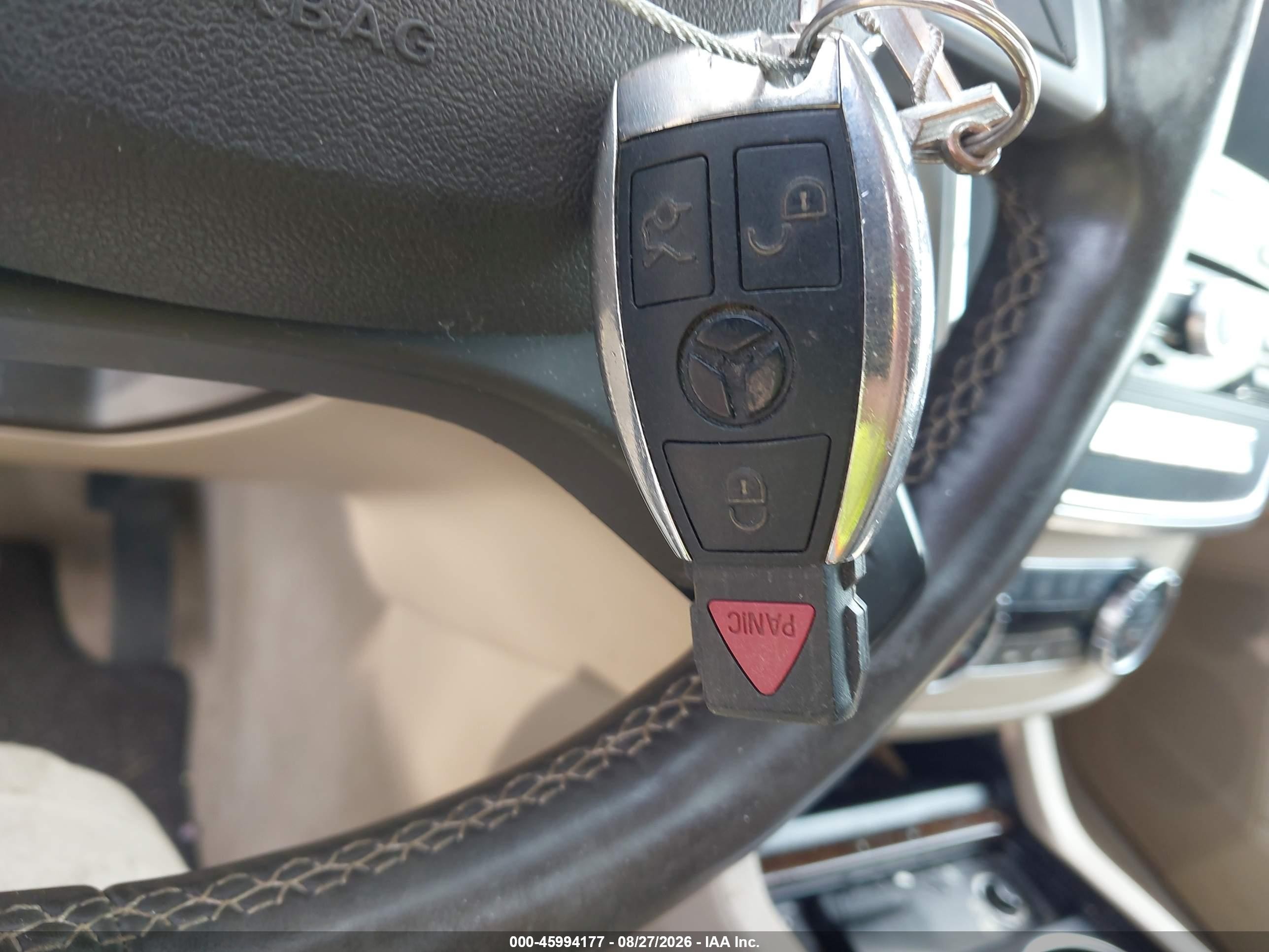 2013 Mercedes-benz Gl 450 4matic Белый vin: 4JGDF7CE7DA166303