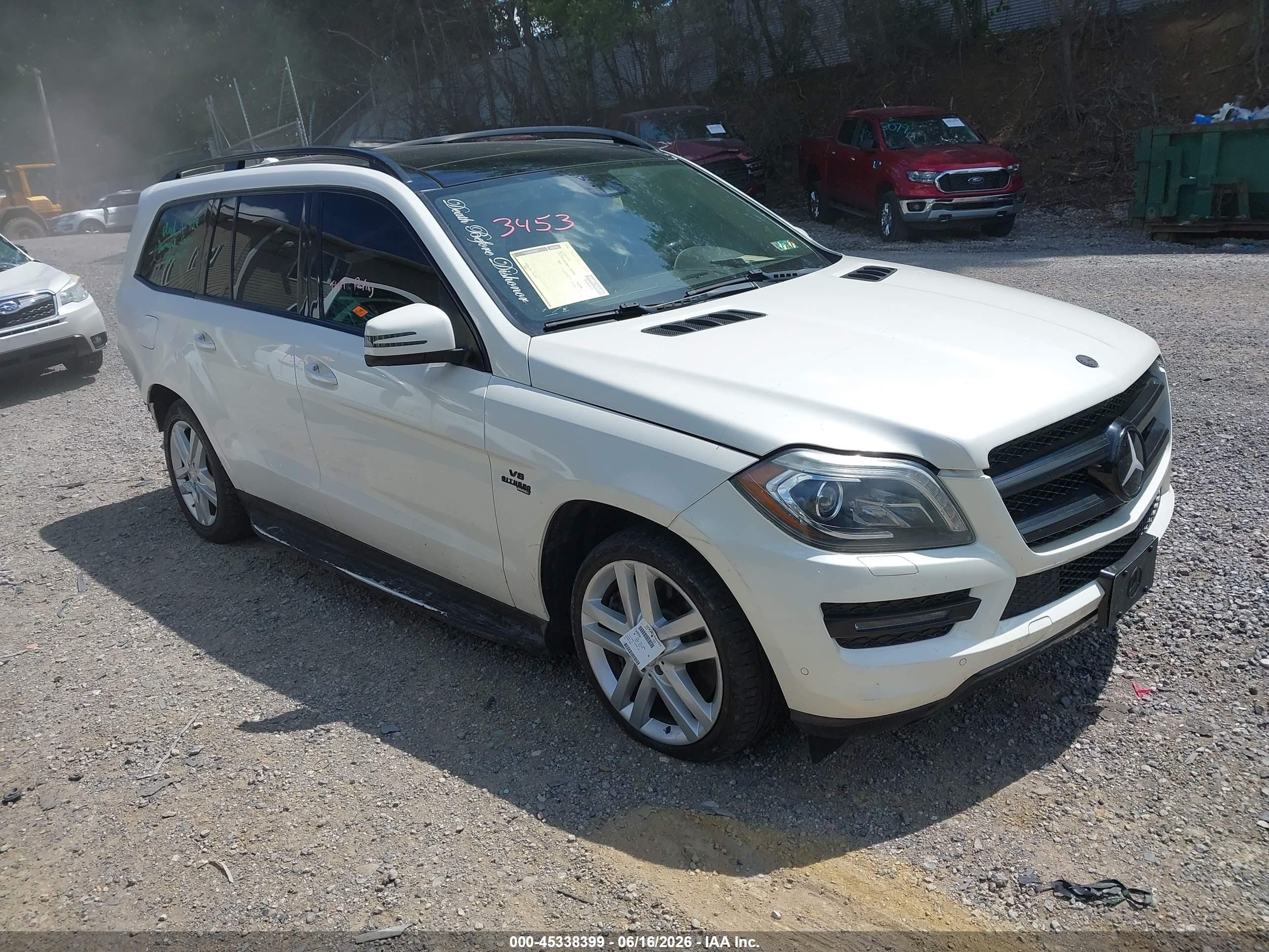 2014 Mercedes-benz Gl 450 4matic White vin: 4JGDF7CE7EA282571