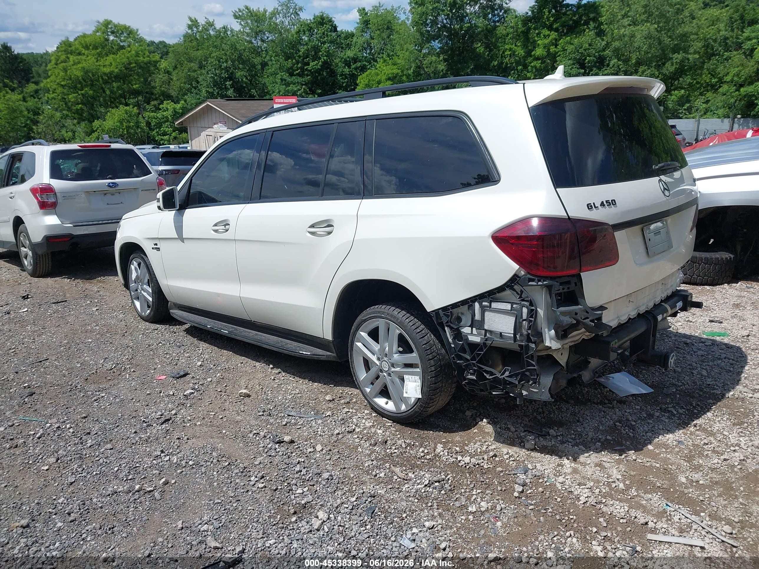 2014 Mercedes-benz Gl 450 4matic White vin: 4JGDF7CE7EA282571