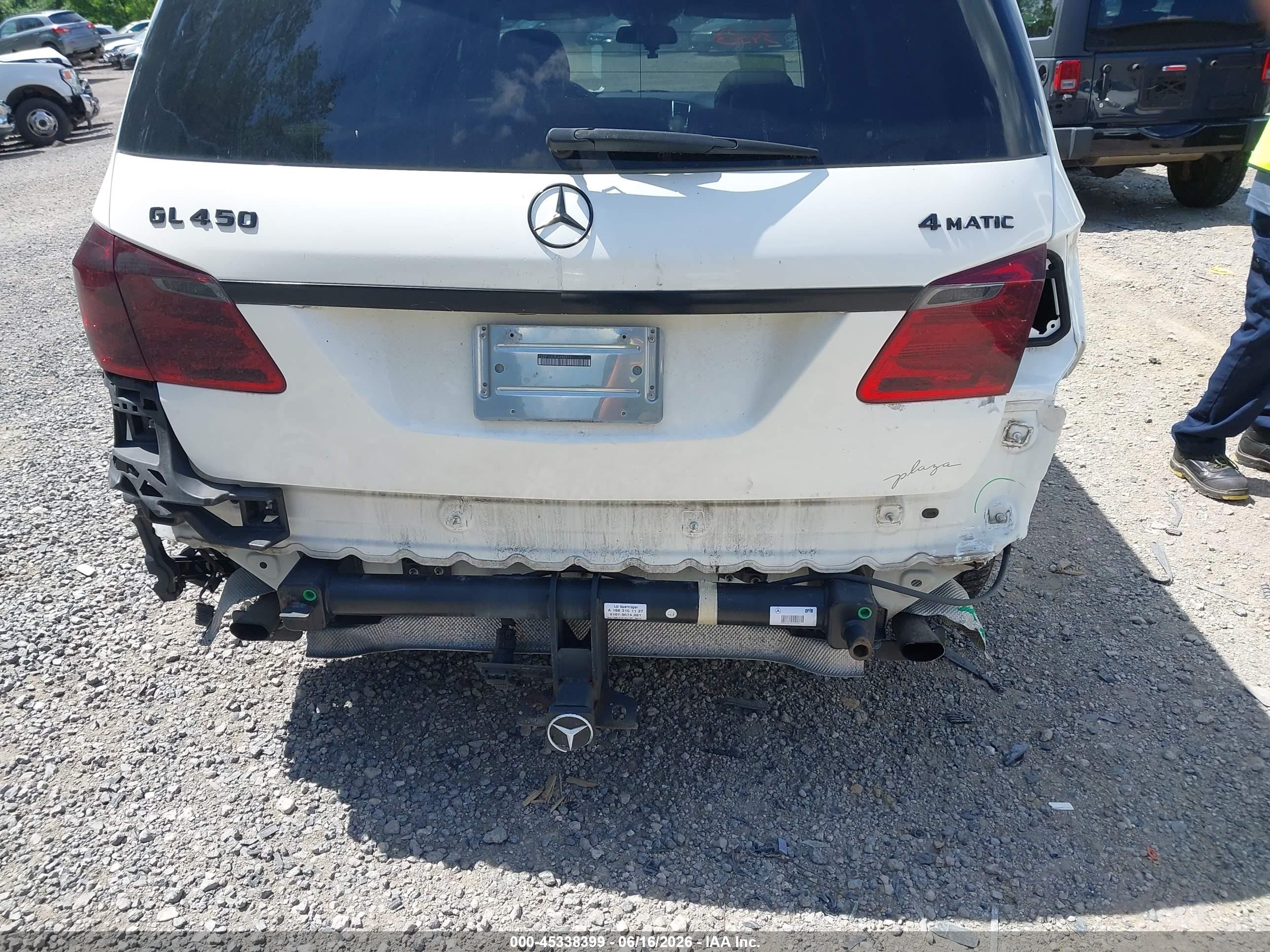 2014 Mercedes-benz Gl 450 4matic White vin: 4JGDF7CE7EA282571