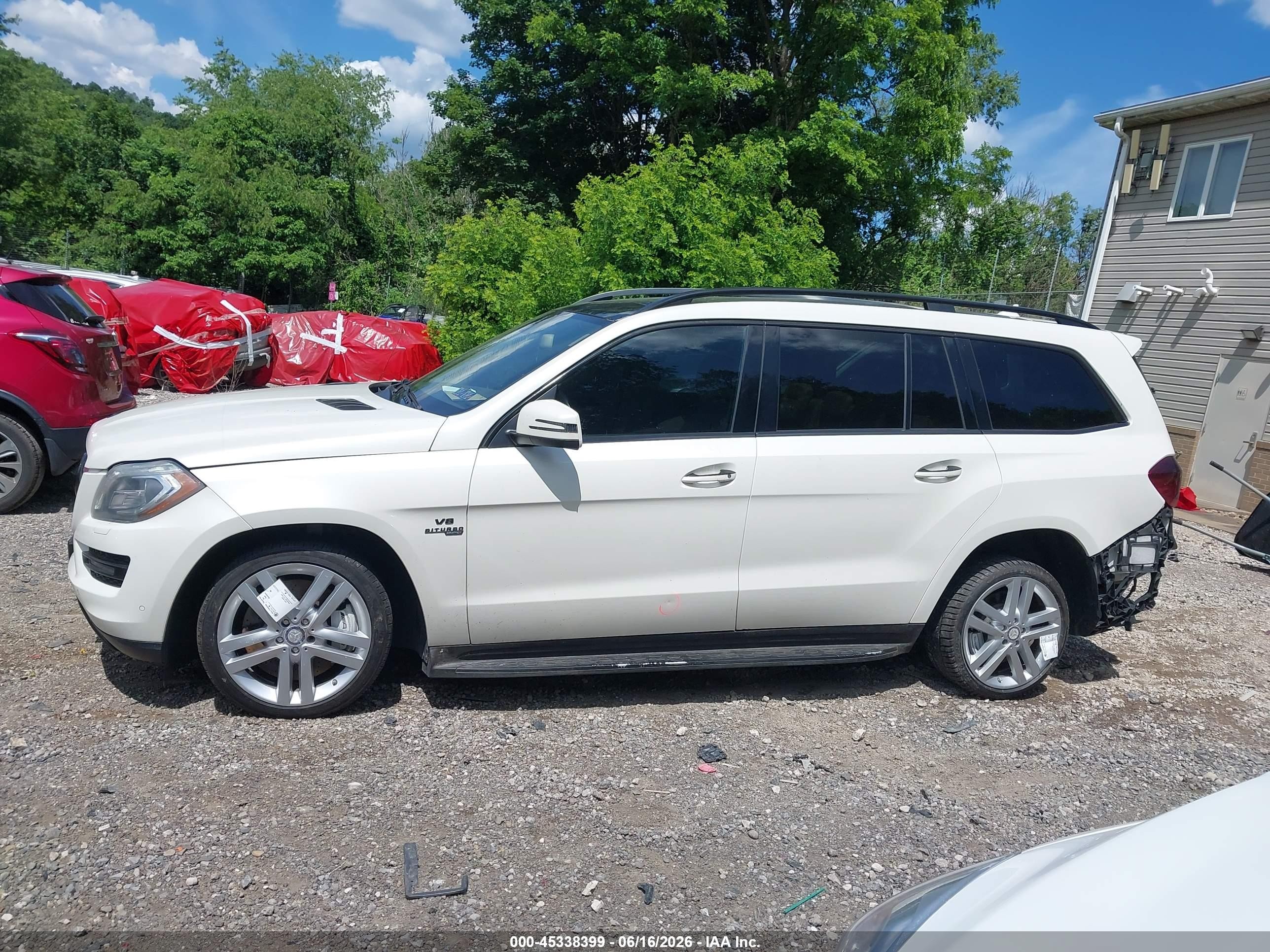 2014 Mercedes-benz Gl 450 4matic White vin: 4JGDF7CE7EA282571