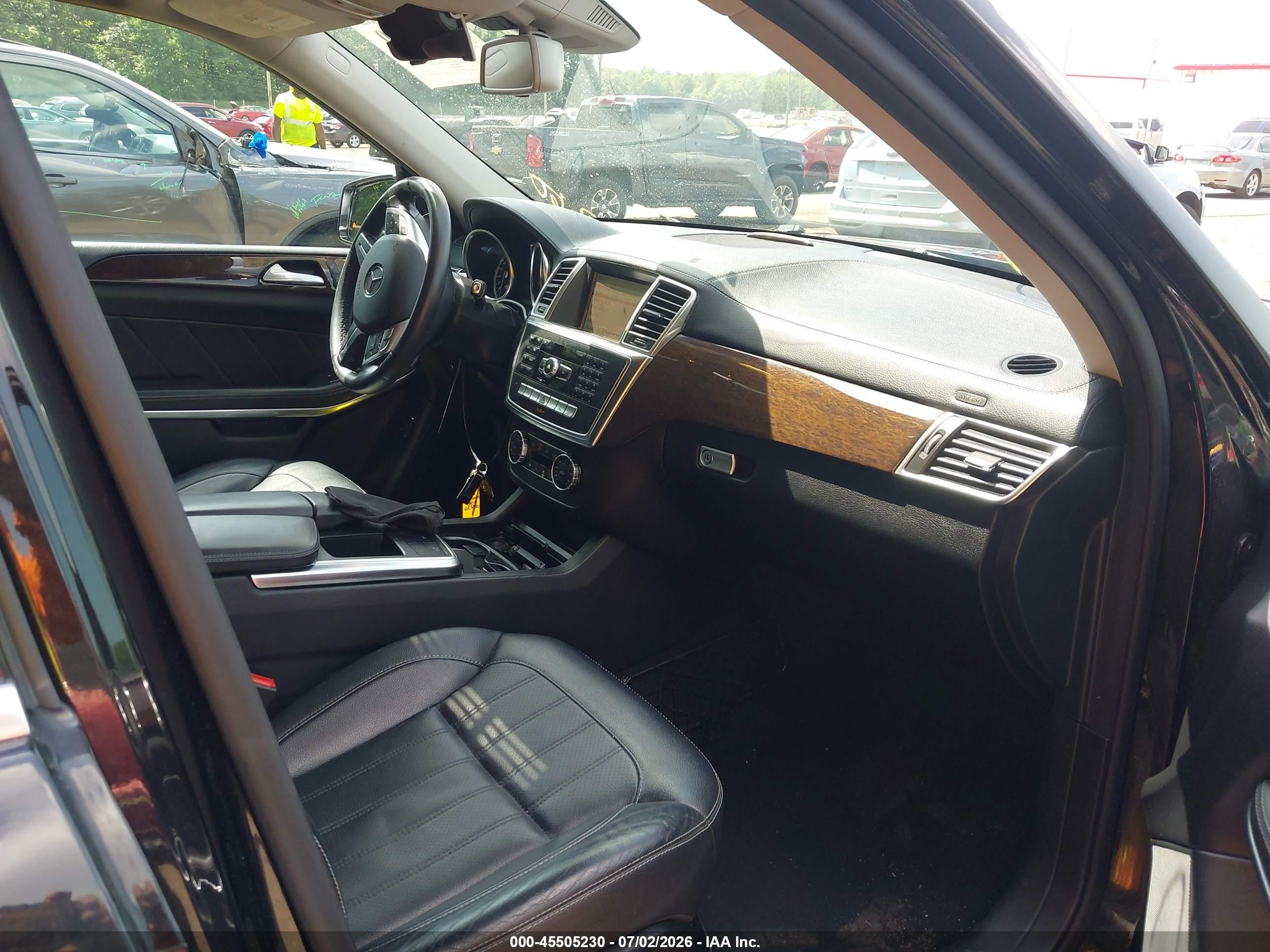 2014 Mercedes-benz Gl 450 4matic Черный vin: 4JGDF7CE7EA292551