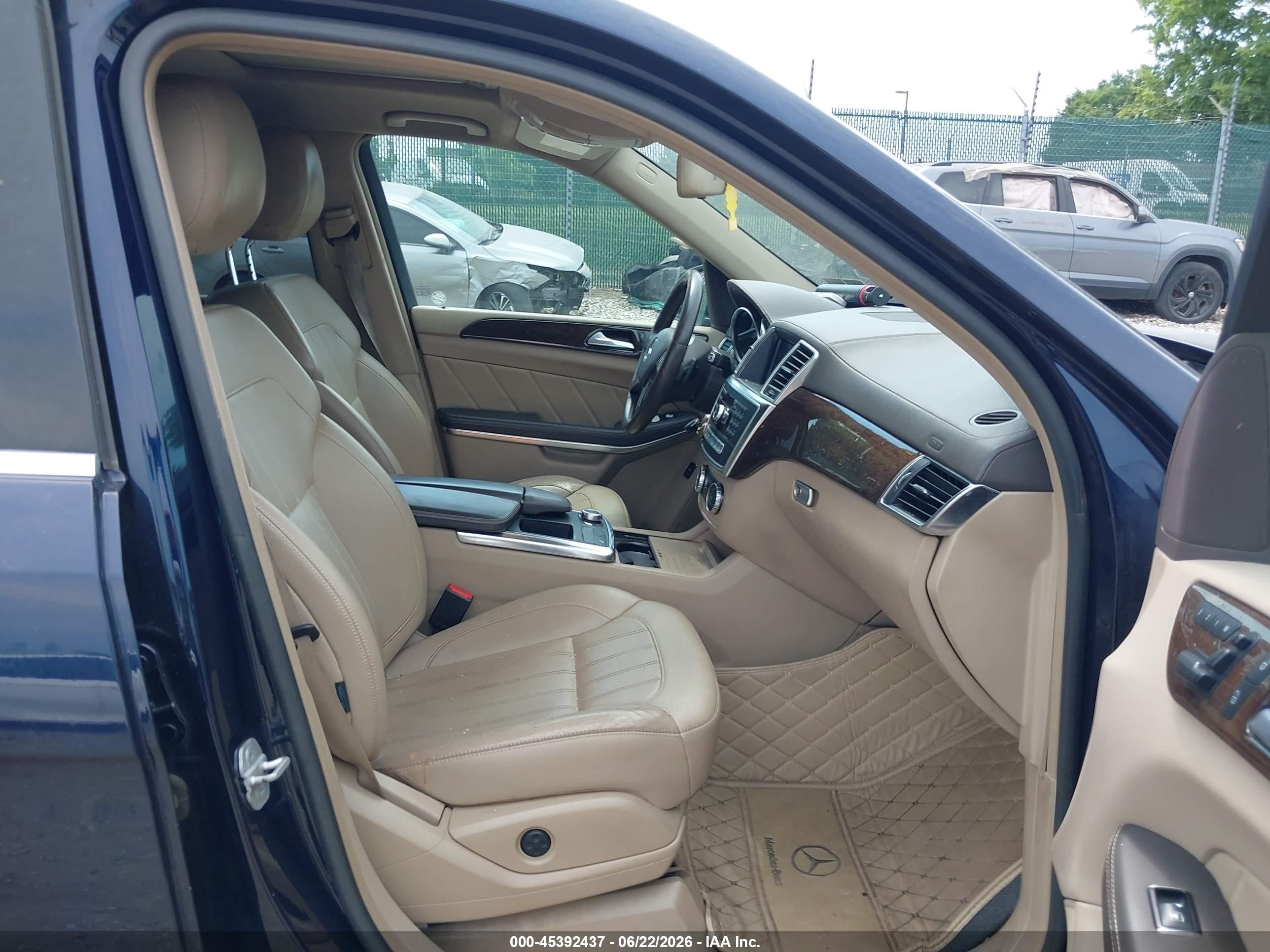 2014 Mercedes-benz Gl 450 4matic Dark Blue vin: 4JGDF7CE7EA411795