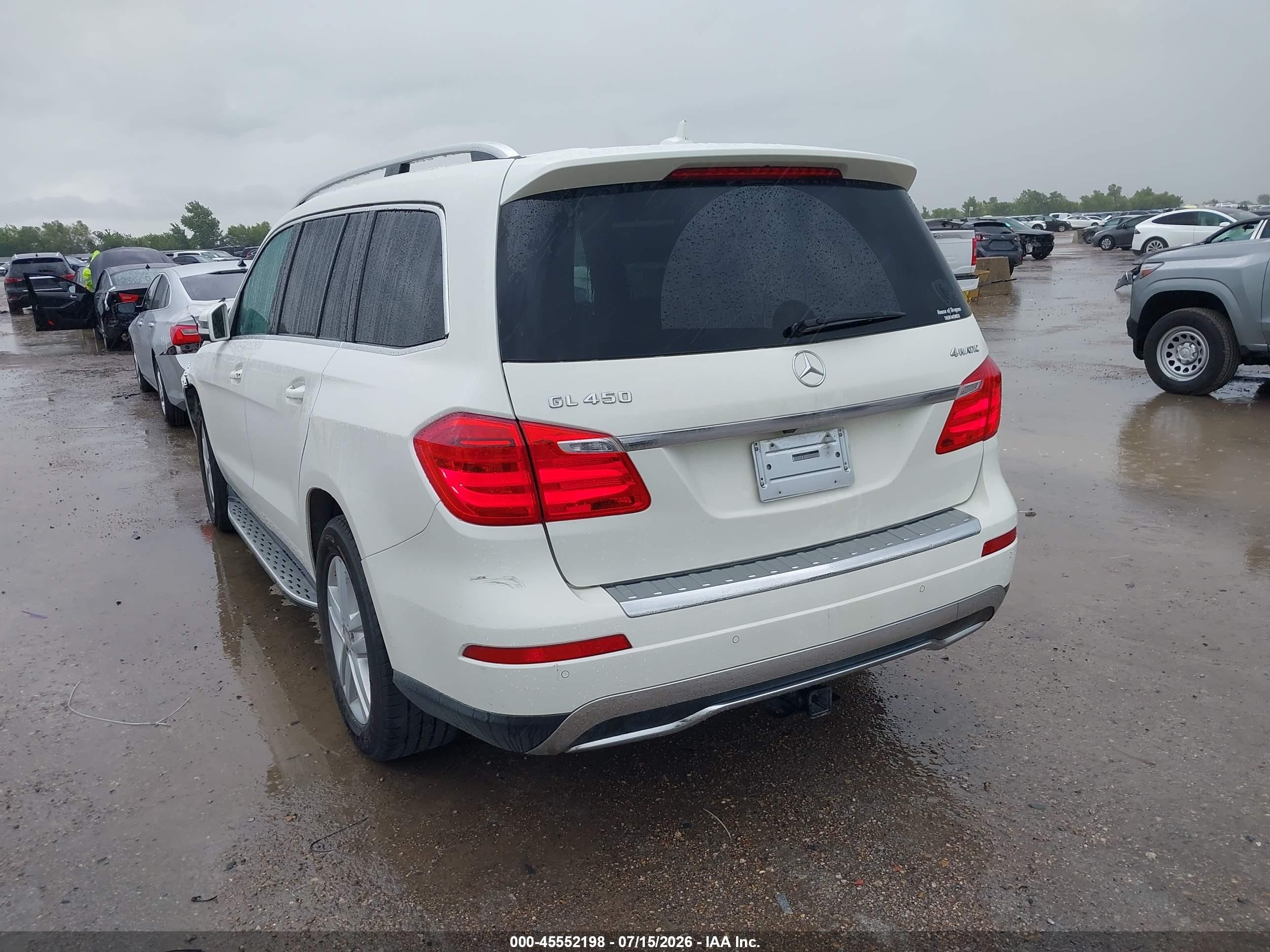 2013 Mercedes-benz Gl 450 4matic White vin: 4JGDF7CE8DA225682