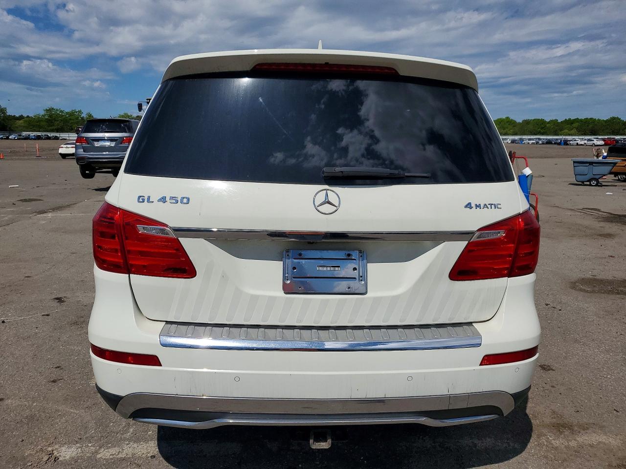 2013 Mercedes-benz Gl 450 4matic White vin: 4JGDF7CE8DA228341