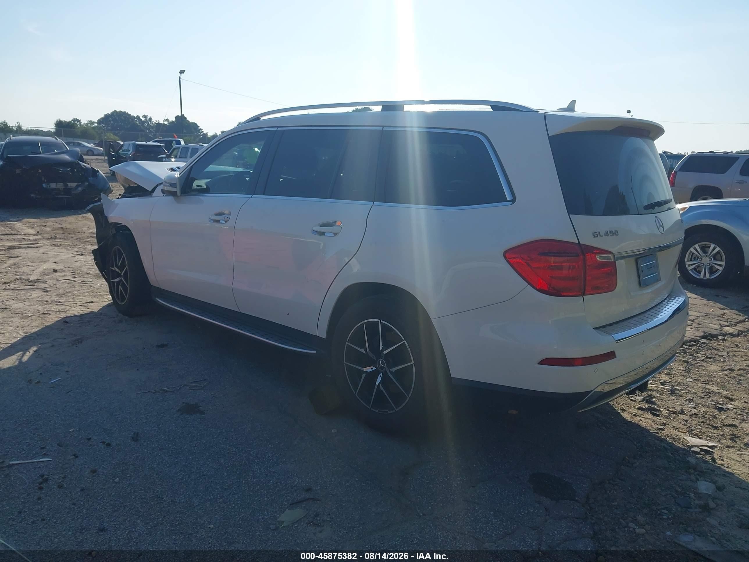 2014 Mercedes-benz Gl 450 4matic White vin: 4JGDF7CE8EA298102