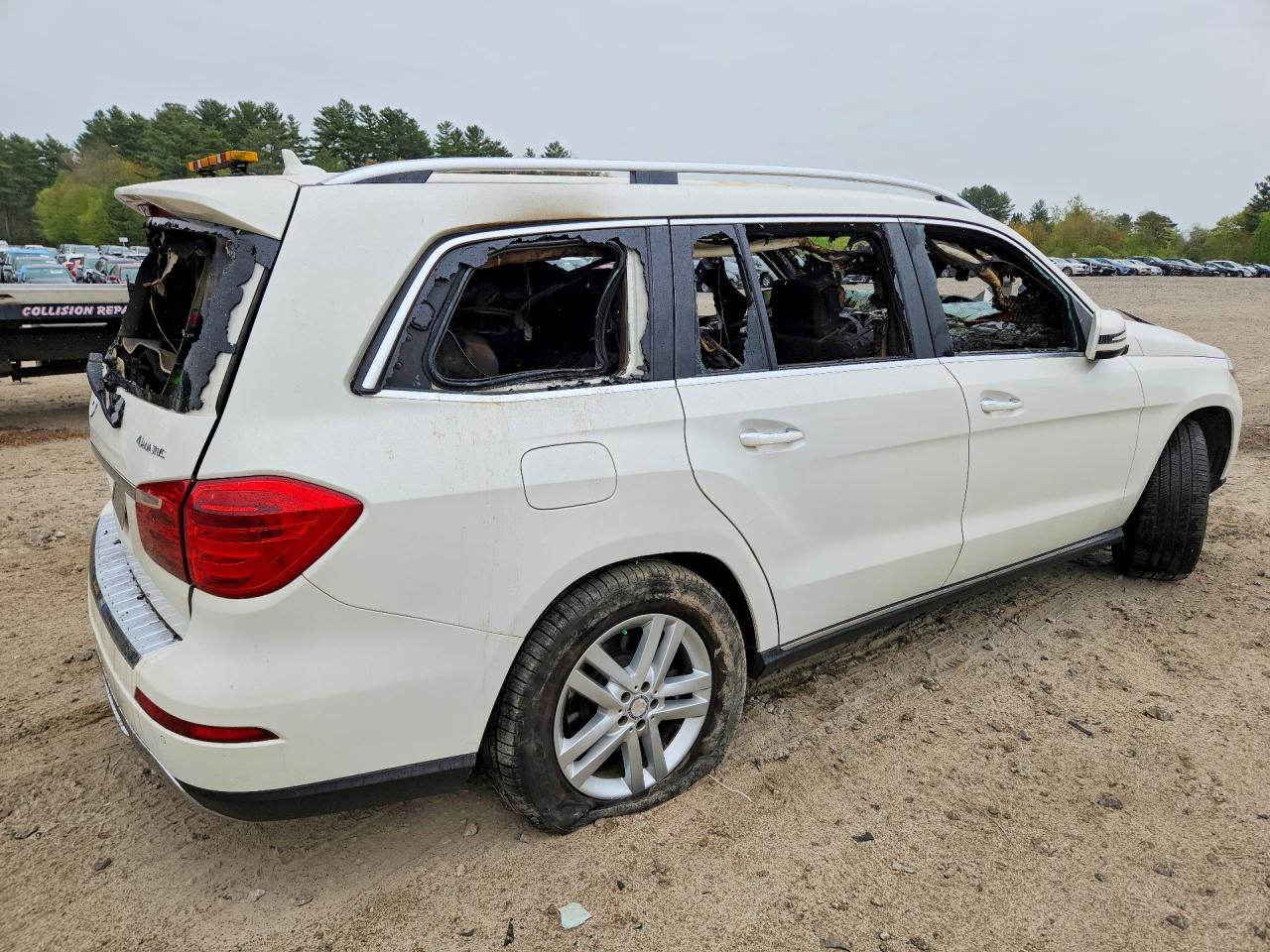 2014 Mercedes-benz Gl 450 4matic White vin: 4JGDF7CE8EA323371
