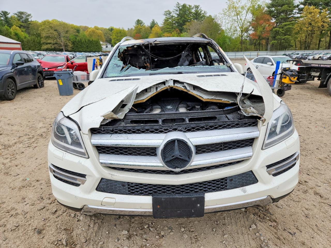 2014 Mercedes-benz Gl 450 4matic White vin: 4JGDF7CE8EA323371