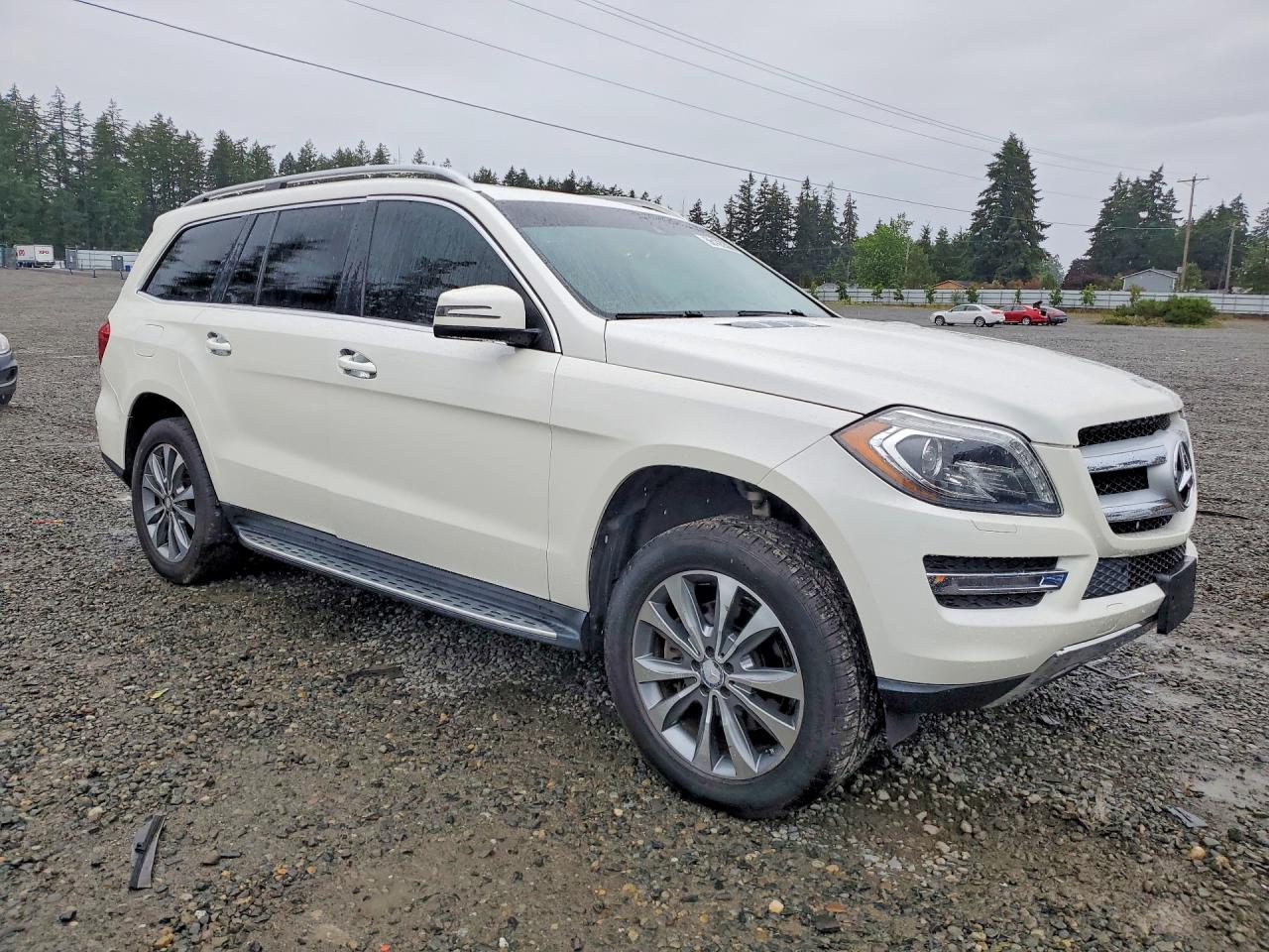 2014 Mercedes-benz Gl 450 4matic White vin: 4JGDF7CE8EA324634