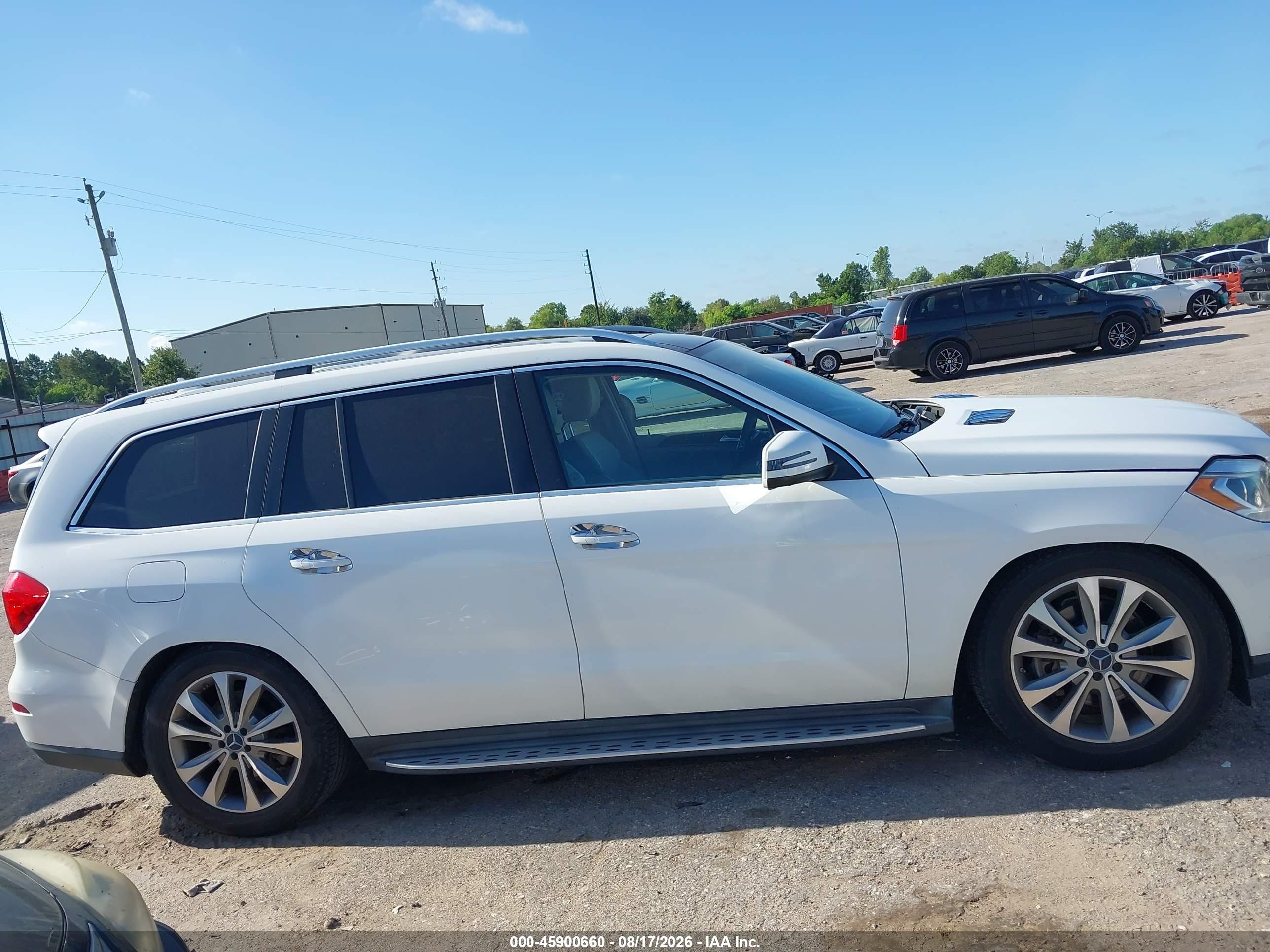 2014 Mercedes-benz Gl 450 4matic White vin: 4JGDF7CE8EA350571