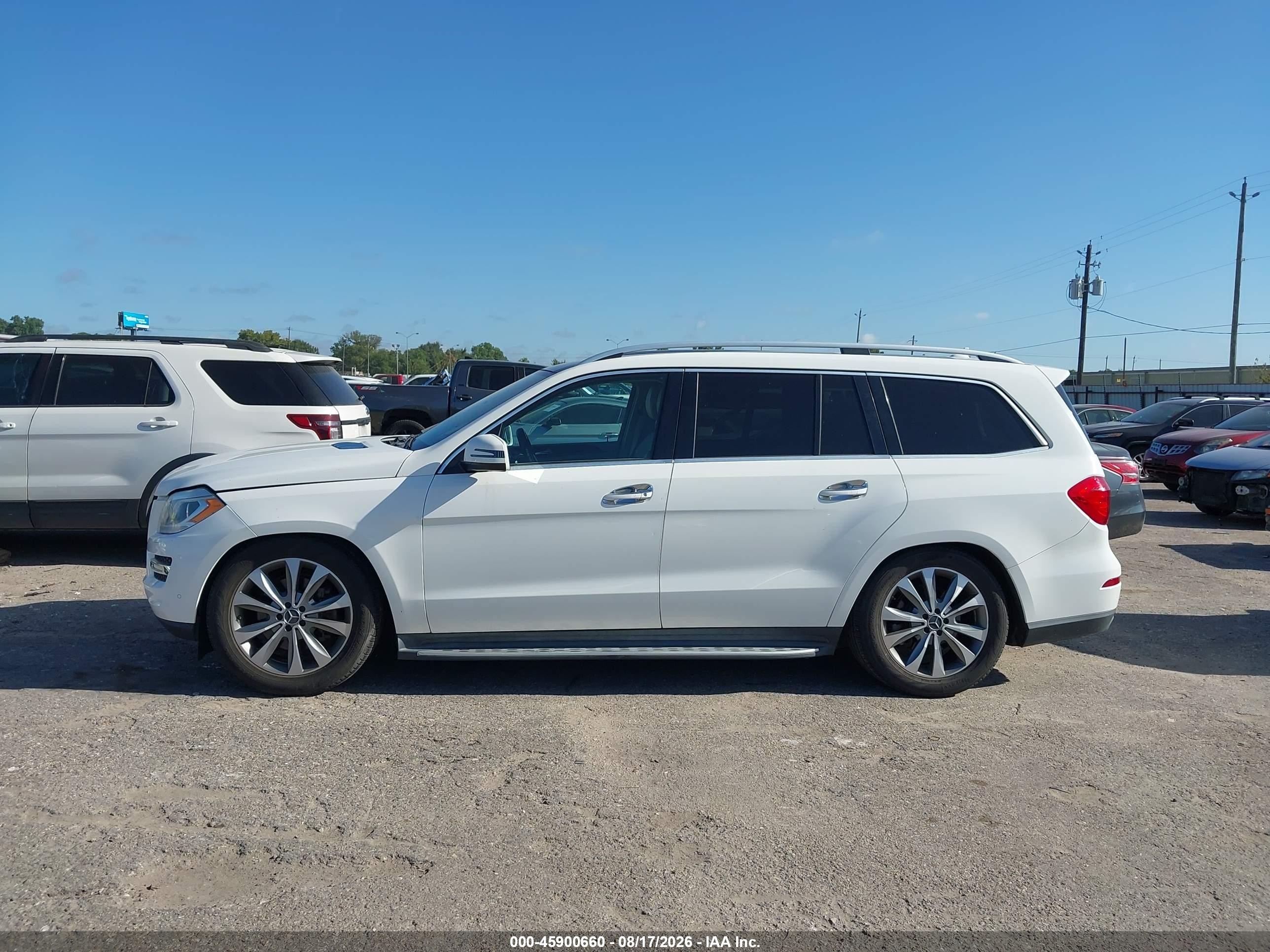 2014 Mercedes-benz Gl 450 4matic White vin: 4JGDF7CE8EA350571