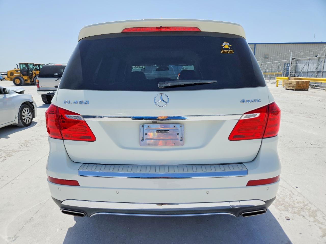 2013 Mercedes-benz Gl 450 4matic White vin: 4JGDF7CE9DA128281