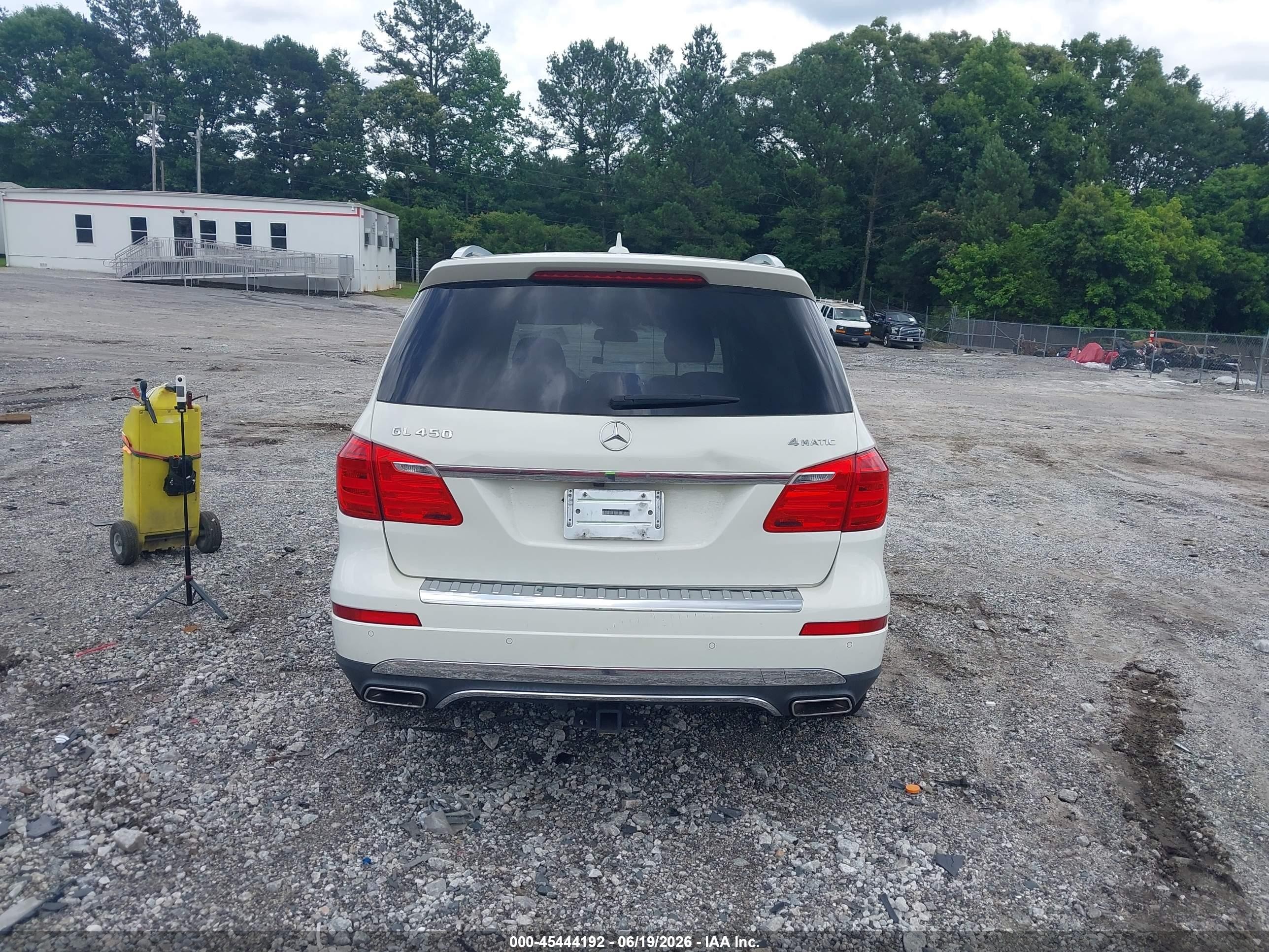 2013 Mercedes-benz Gl 450 4matic White vin: 4JGDF7CE9DA201178