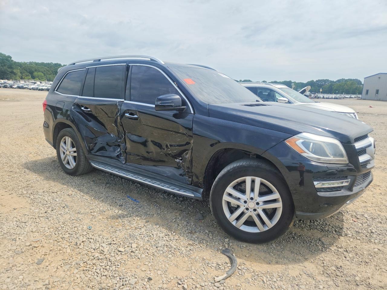 2013 Mercedes-benz Gl 450 4matic Черный vin: 4JGDF7CE9DA245813