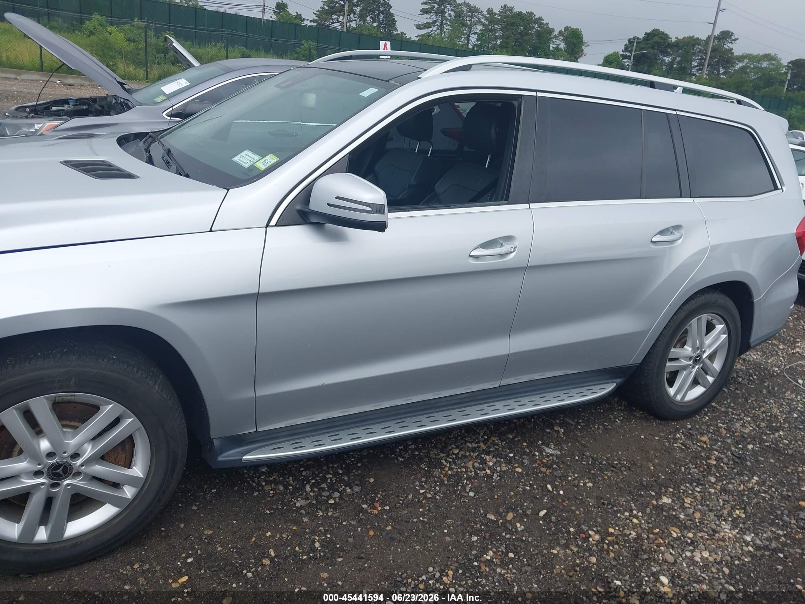 2013 Mercedes-benz Gl 450 4matic Silver vin: 4JGDF7CE9DA258061