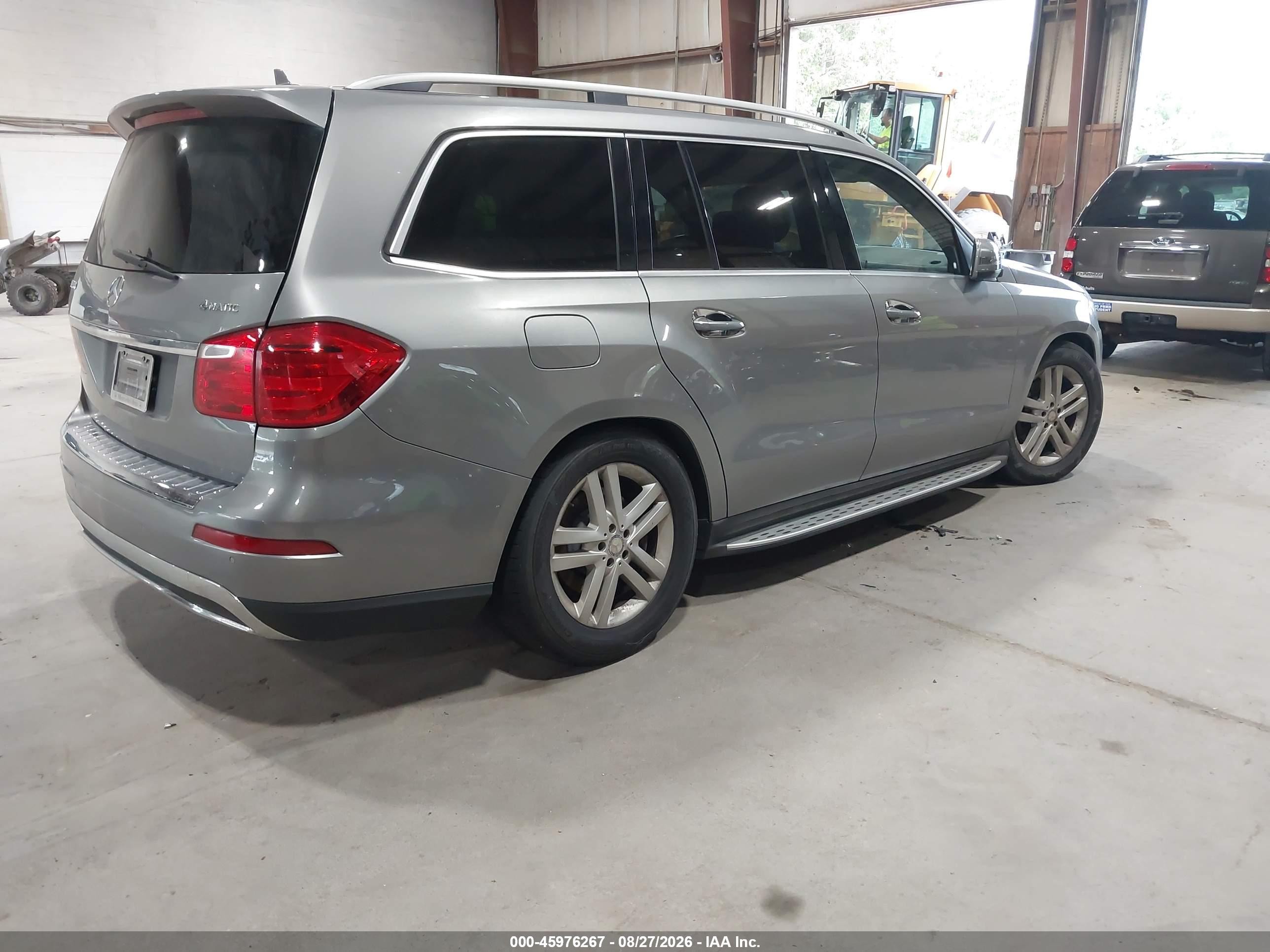 2014 Mercedes-benz Gl 450 4matic Silver vin: 4JGDF7CE9EA357657