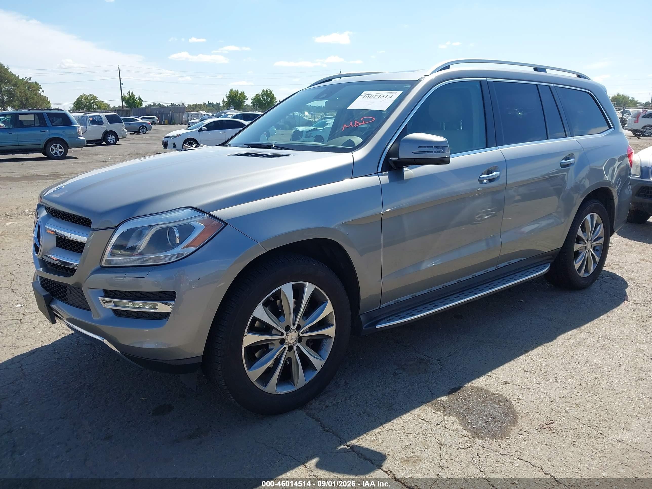 2014 Mercedes-benz Gl 450 4matic Silver vin: 4JGDF7CE9EA401141