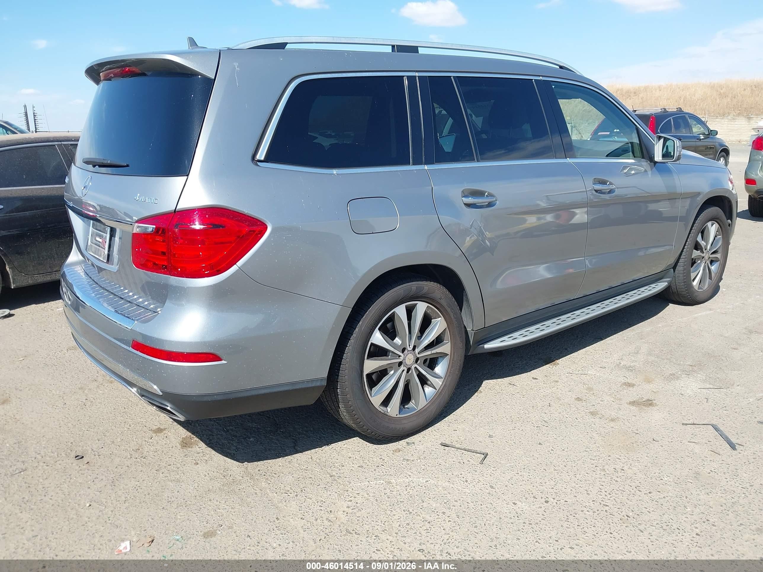 2014 Mercedes-benz Gl 450 4matic Silver vin: 4JGDF7CE9EA401141