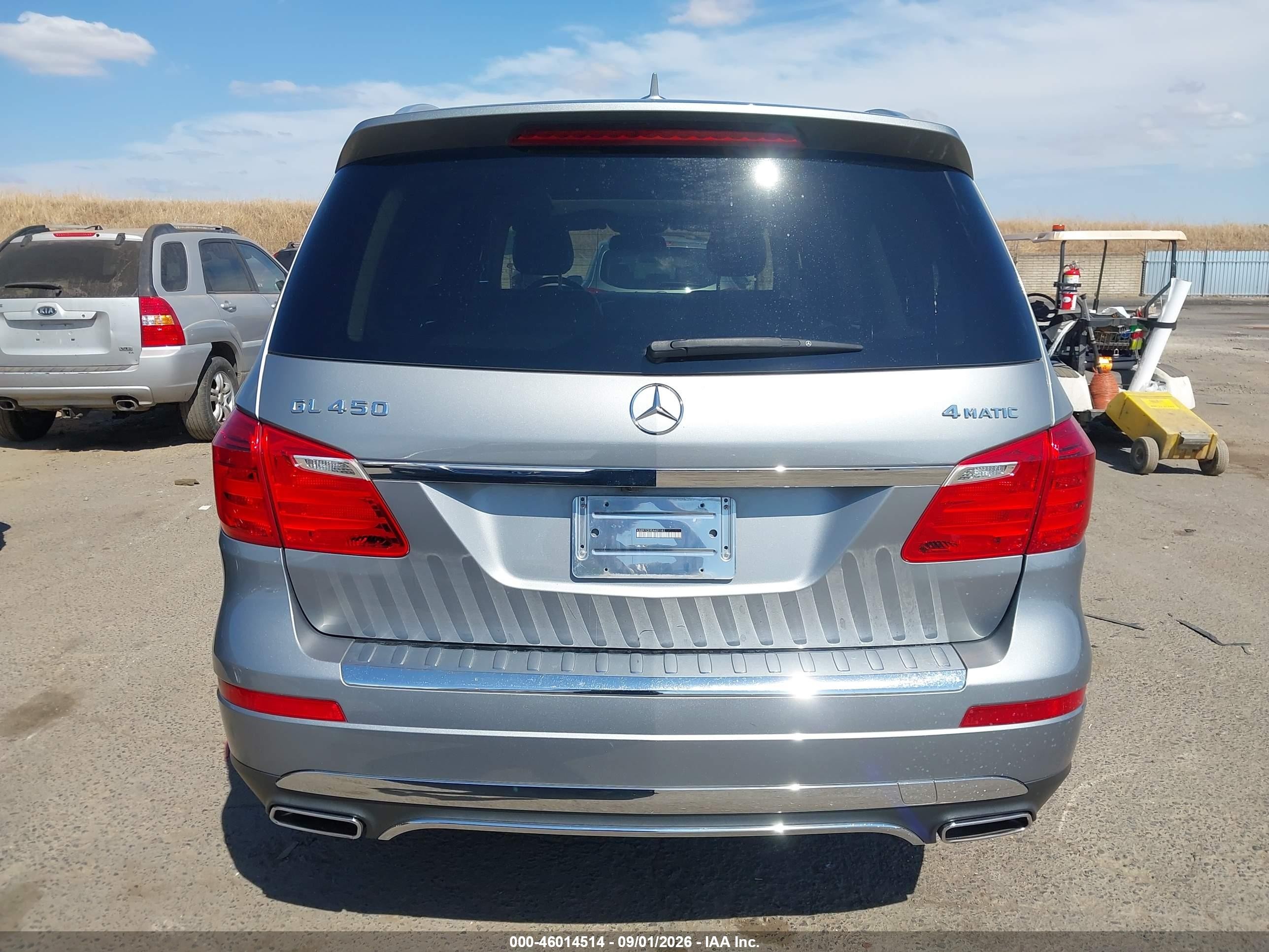 2014 Mercedes-benz Gl 450 4matic Silver vin: 4JGDF7CE9EA401141