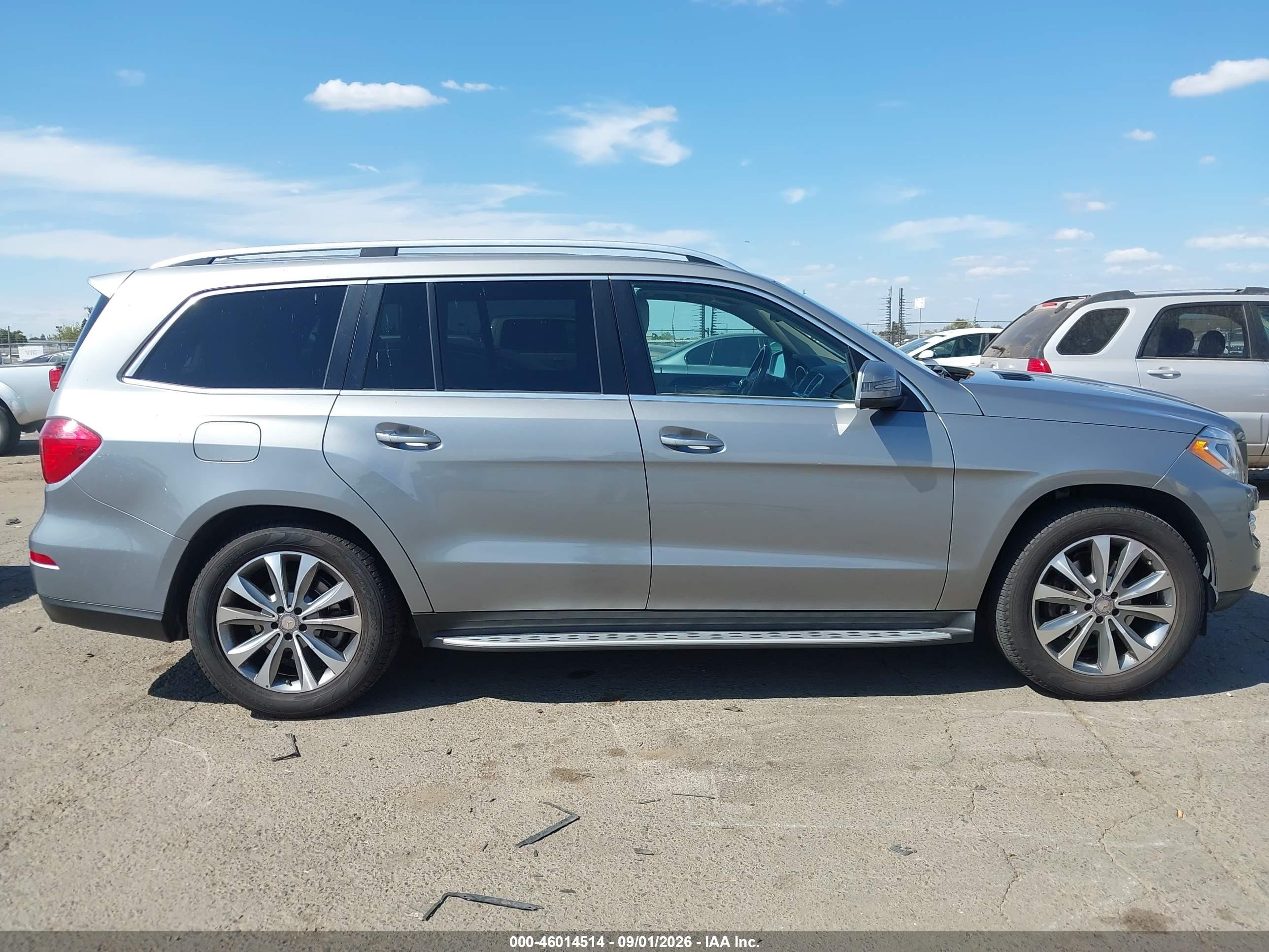 2014 Mercedes-benz Gl 450 4matic Silver vin: 4JGDF7CE9EA401141