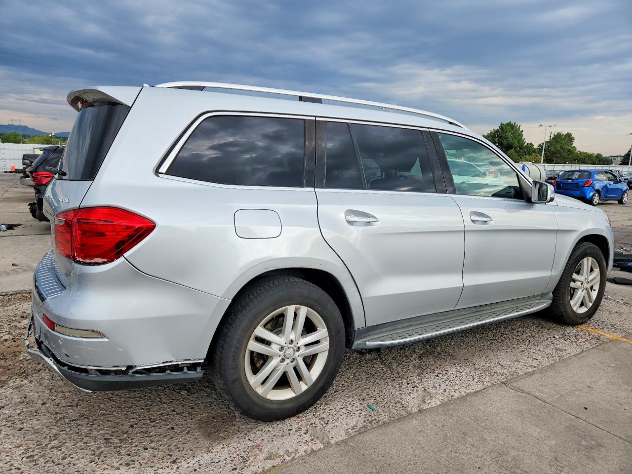 2013 Mercedes-benz Gl 450 4matic Серебряный vin: 4JGDF7CEXDA101641