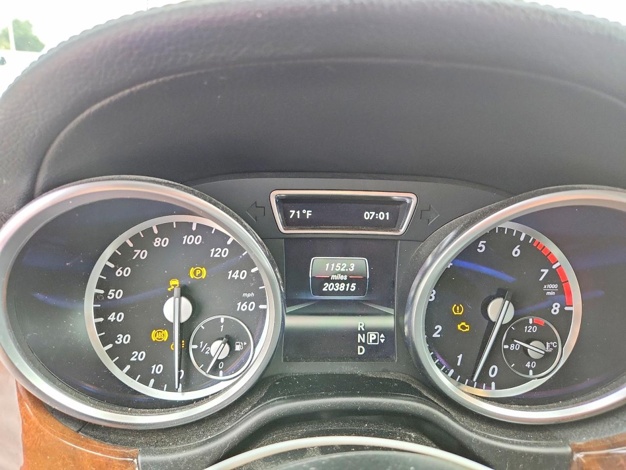 2013 Mercedes-benz Gl 450 4matic Серебряный vin: 4JGDF7CEXDA101641