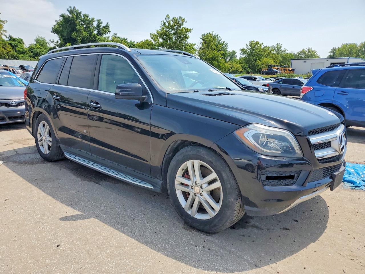 2013 Mercedes-benz Gl 450 4matic Черный vin: 4JGDF7CEXDA169096