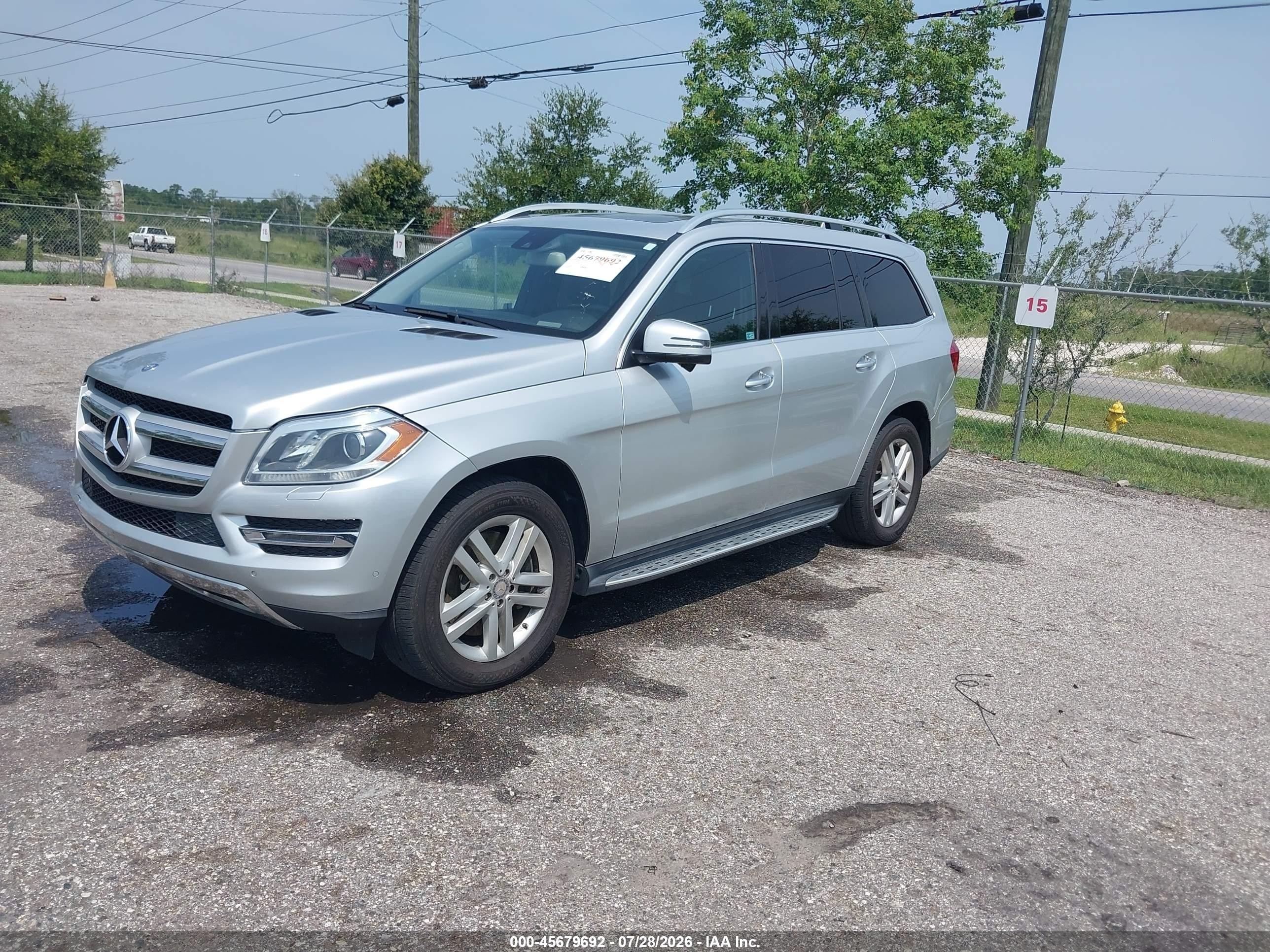 2013 Mercedes-benz Gl 450 4matic Серебряный vin: 4JGDF7CEXDA247070