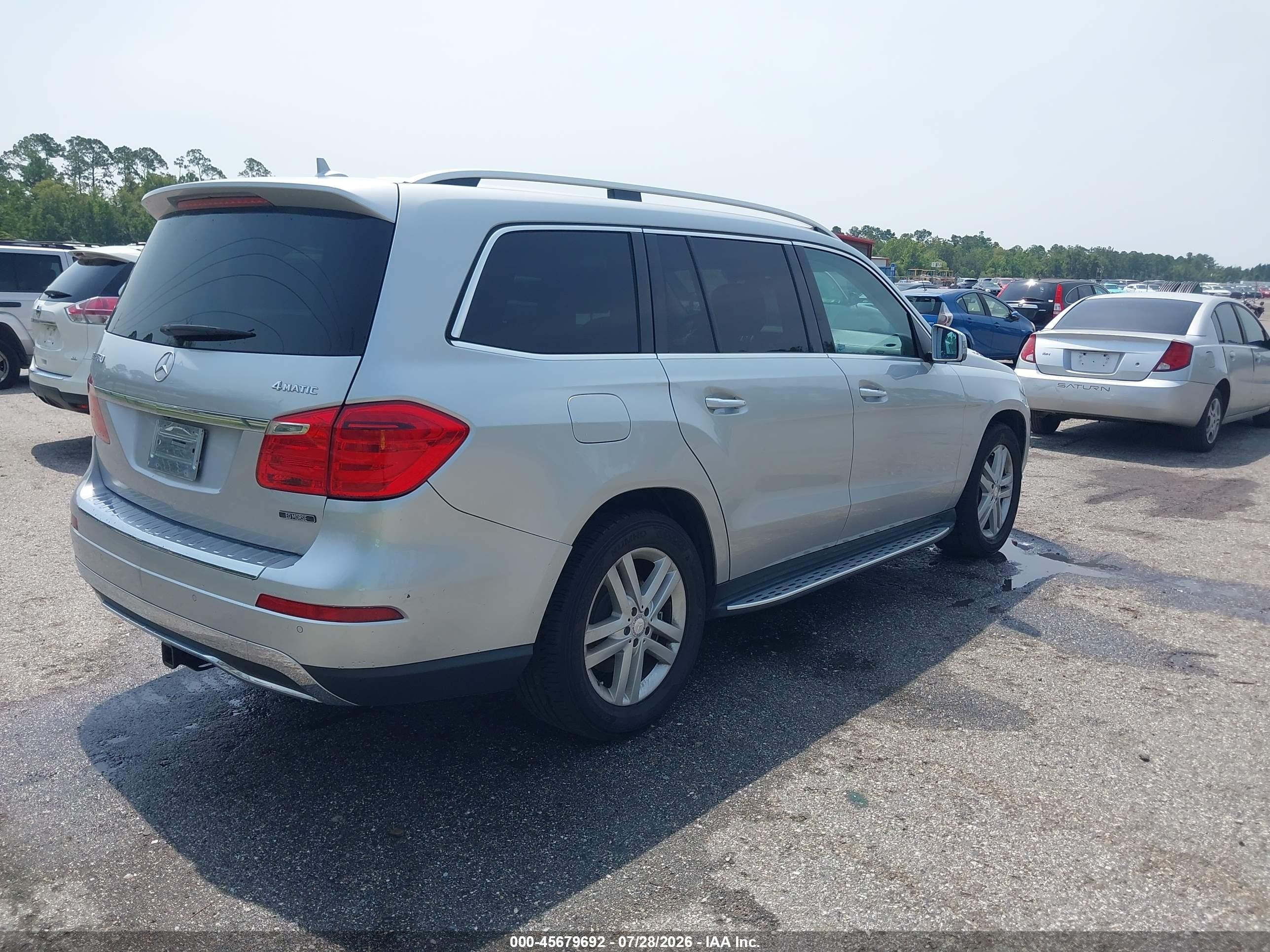 2013 Mercedes-benz Gl 450 4matic Серебряный vin: 4JGDF7CEXDA247070