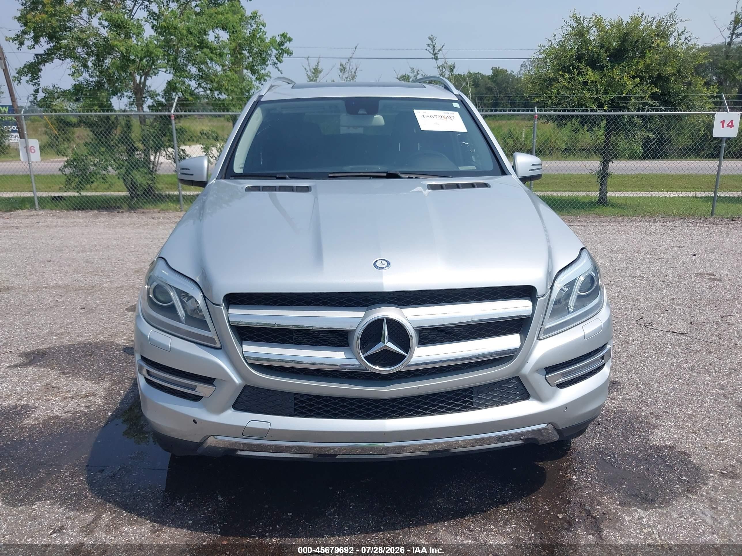 2013 Mercedes-benz Gl 450 4matic Серебряный vin: 4JGDF7CEXDA247070