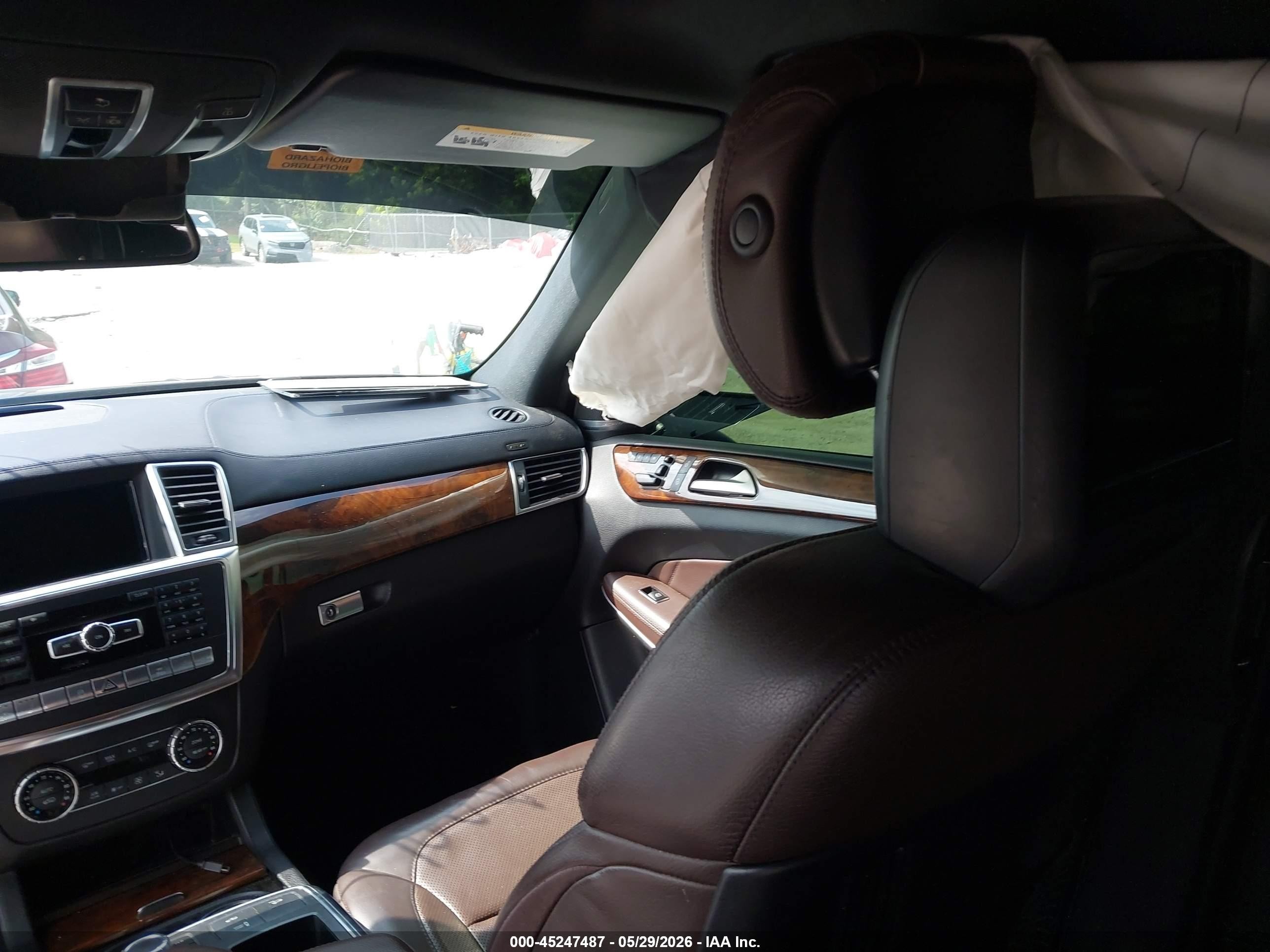 2014 Mercedes-benz Gl 550 4matic Dark Blue vin: 4JGDF7DE0EA377763
