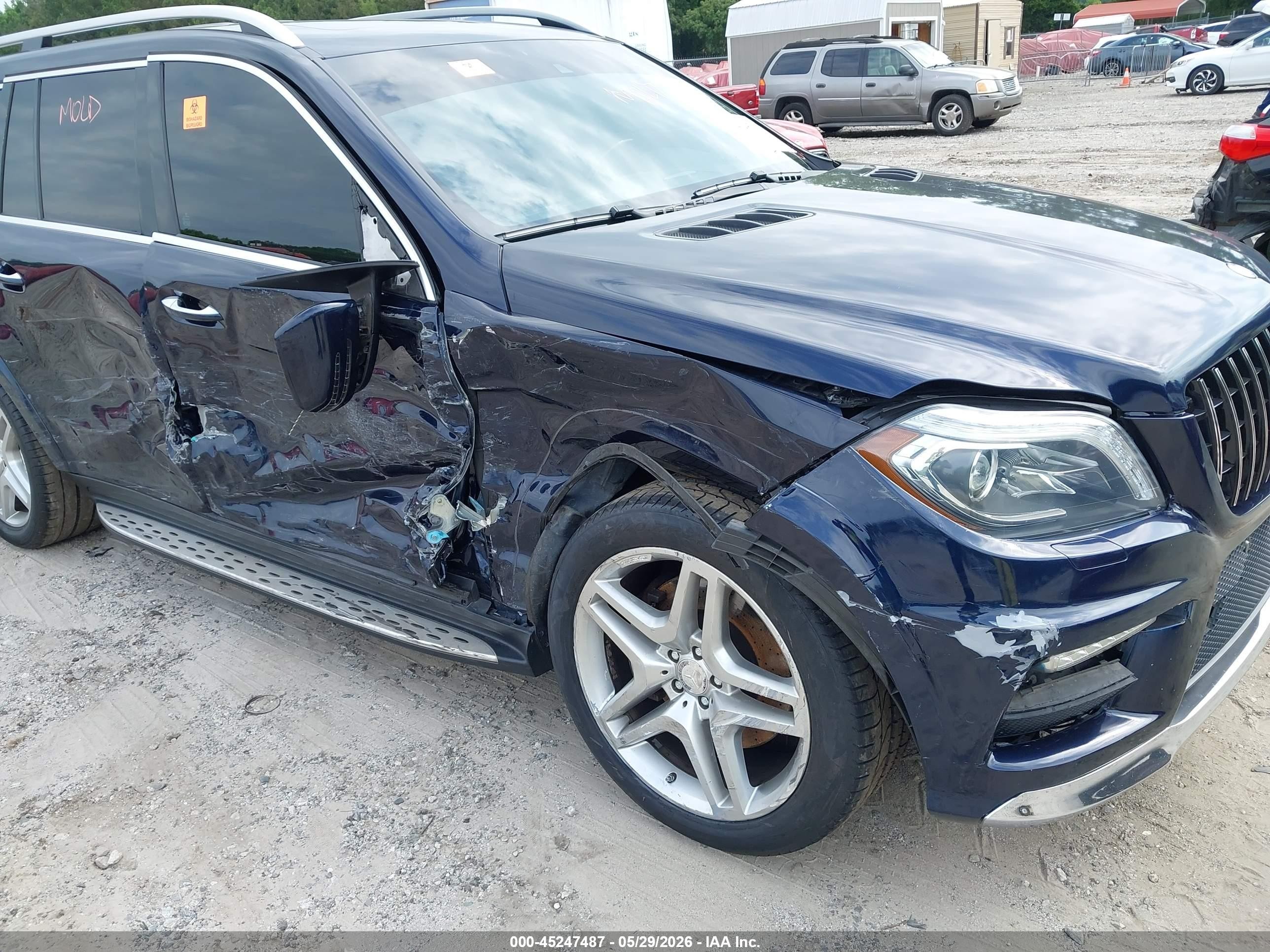 2014 Mercedes-benz Gl 550 4matic Dark Blue vin: 4JGDF7DE0EA377763