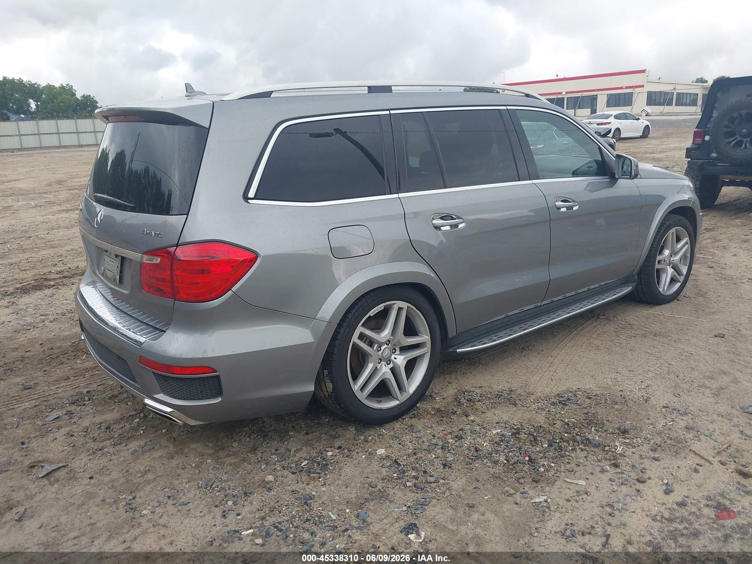 2014 Mercedes-benz Gl 550 4matic Gray vin: 4JGDF7DE0EA385880