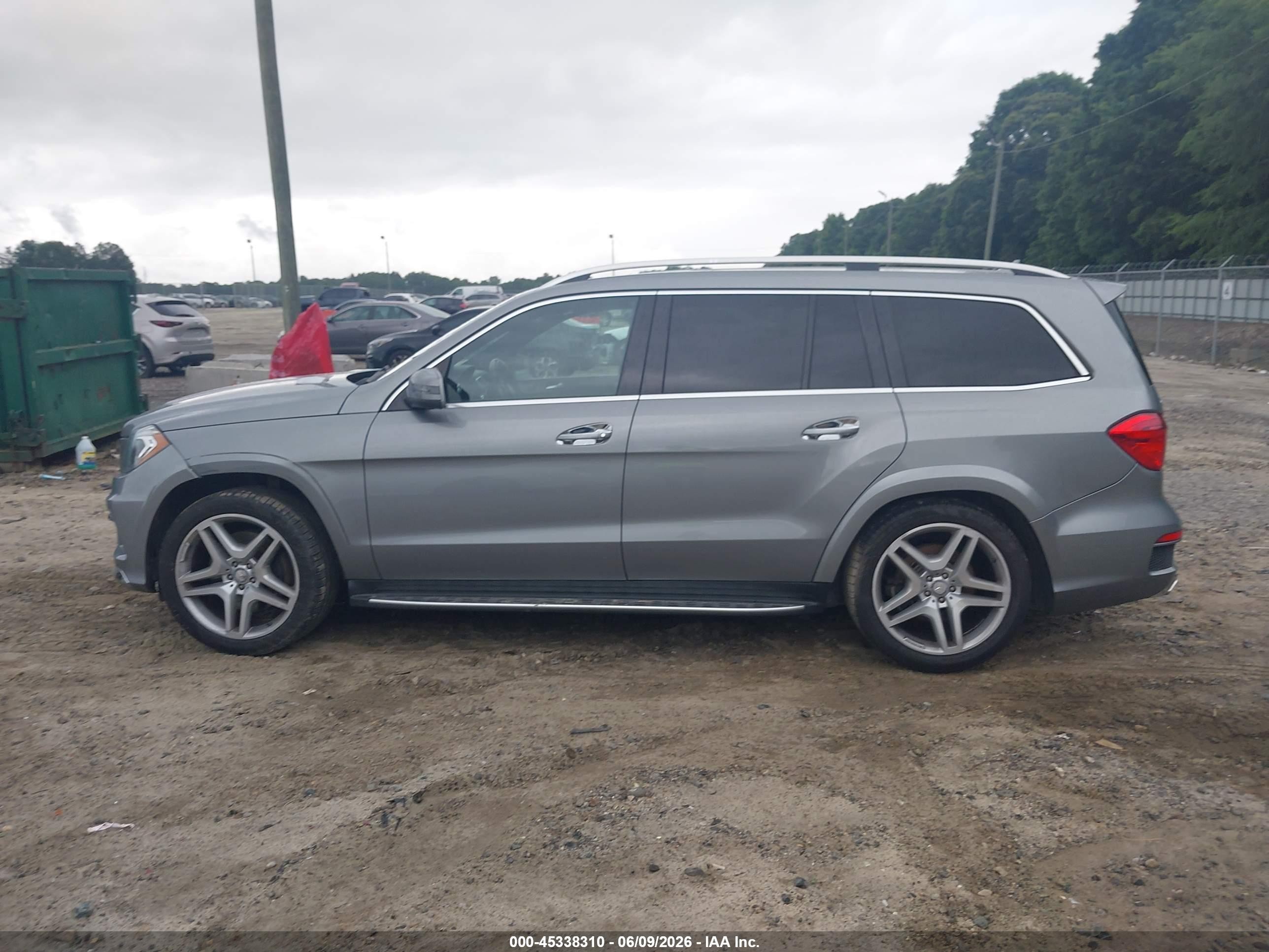 2014 Mercedes-benz Gl 550 4matic Gray vin: 4JGDF7DE0EA385880