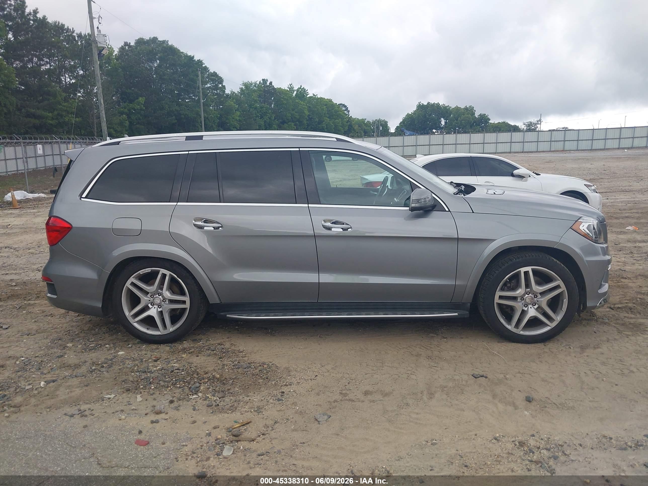 2014 Mercedes-benz Gl 550 4matic Gray vin: 4JGDF7DE0EA385880