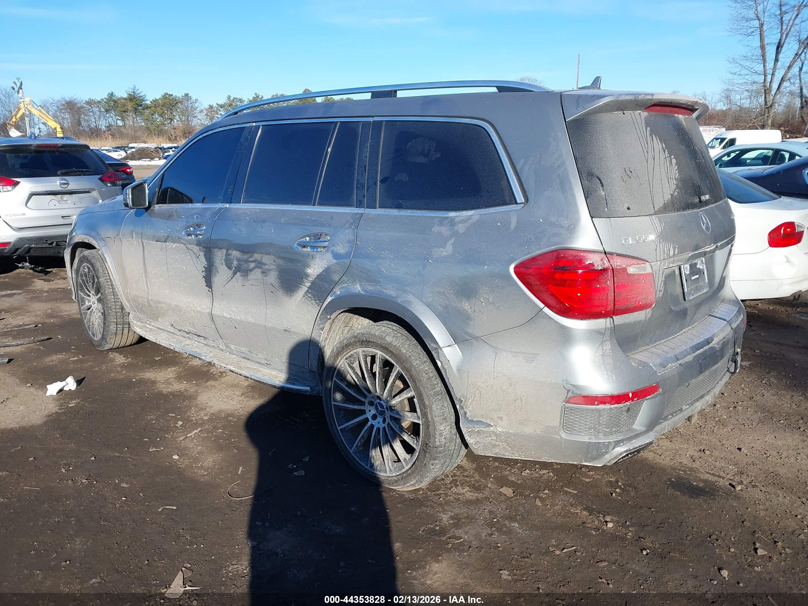 2015 Mercedes-benz Gl 550 4matic Silver vin: 4JGDF7DE0FA564812