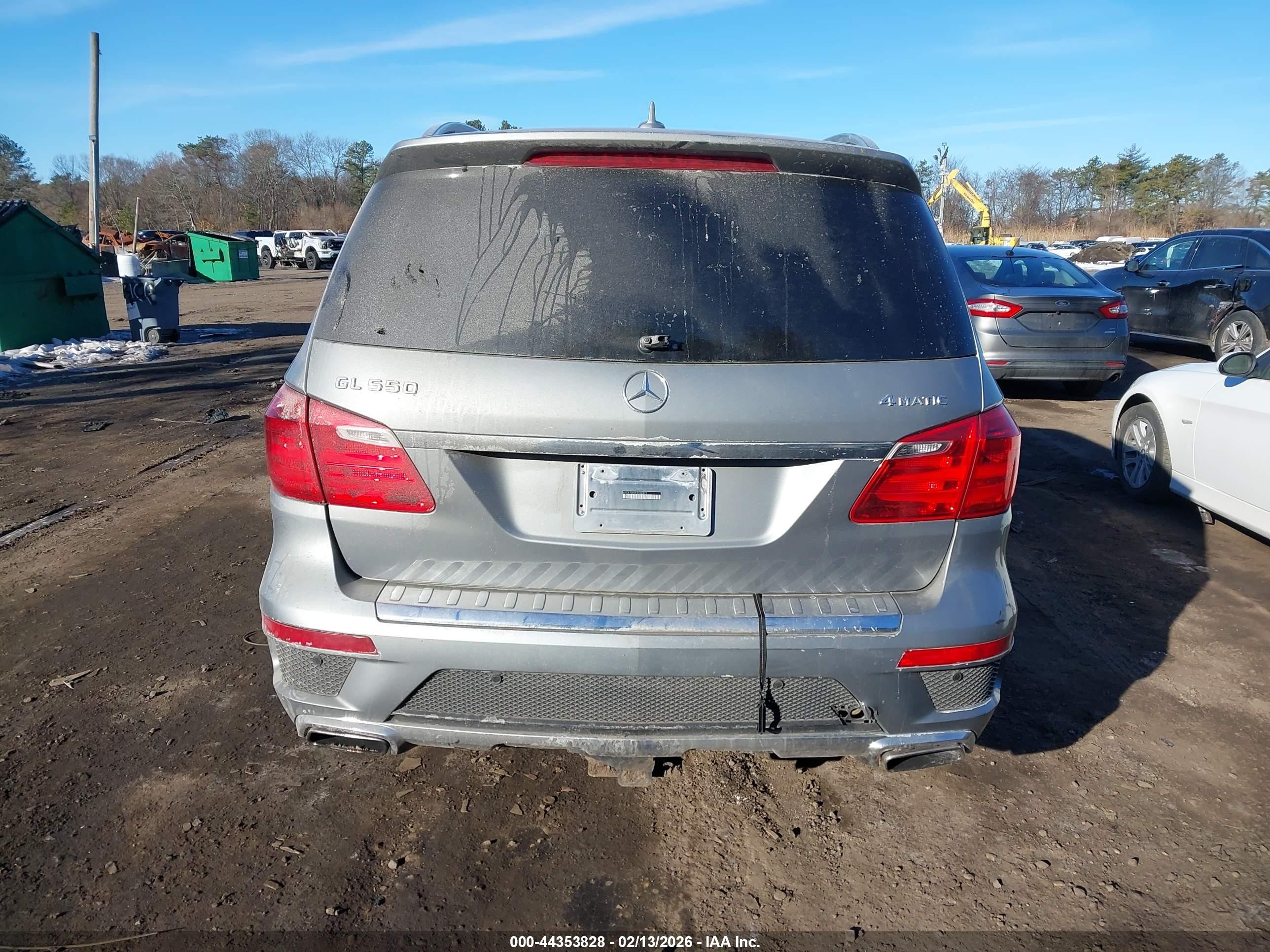 2015 Mercedes-benz Gl 550 4matic Silver vin: 4JGDF7DE0FA564812