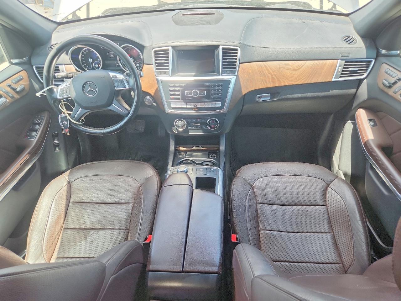 2015 Mercedes-benz Gl 550 4matic Silver vin: 4JGDF7DE1FA593056