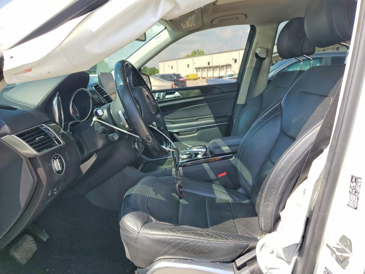 2018 Mercedes-benz Gls 550 Белый vin: 4JGDF7DE1JA997435