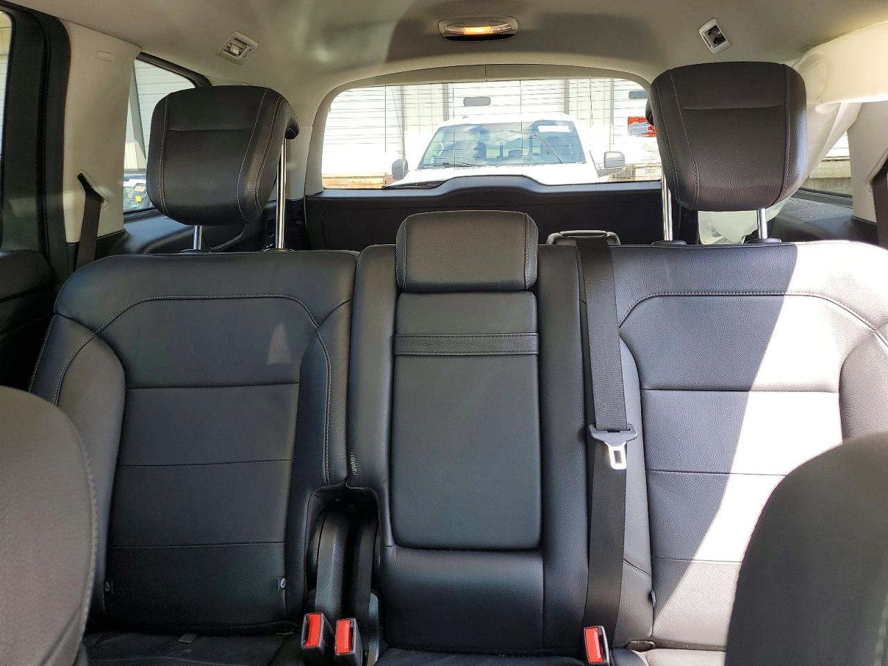 2018 Mercedes-benz Gls 550 Белый vin: 4JGDF7DE1JA997435