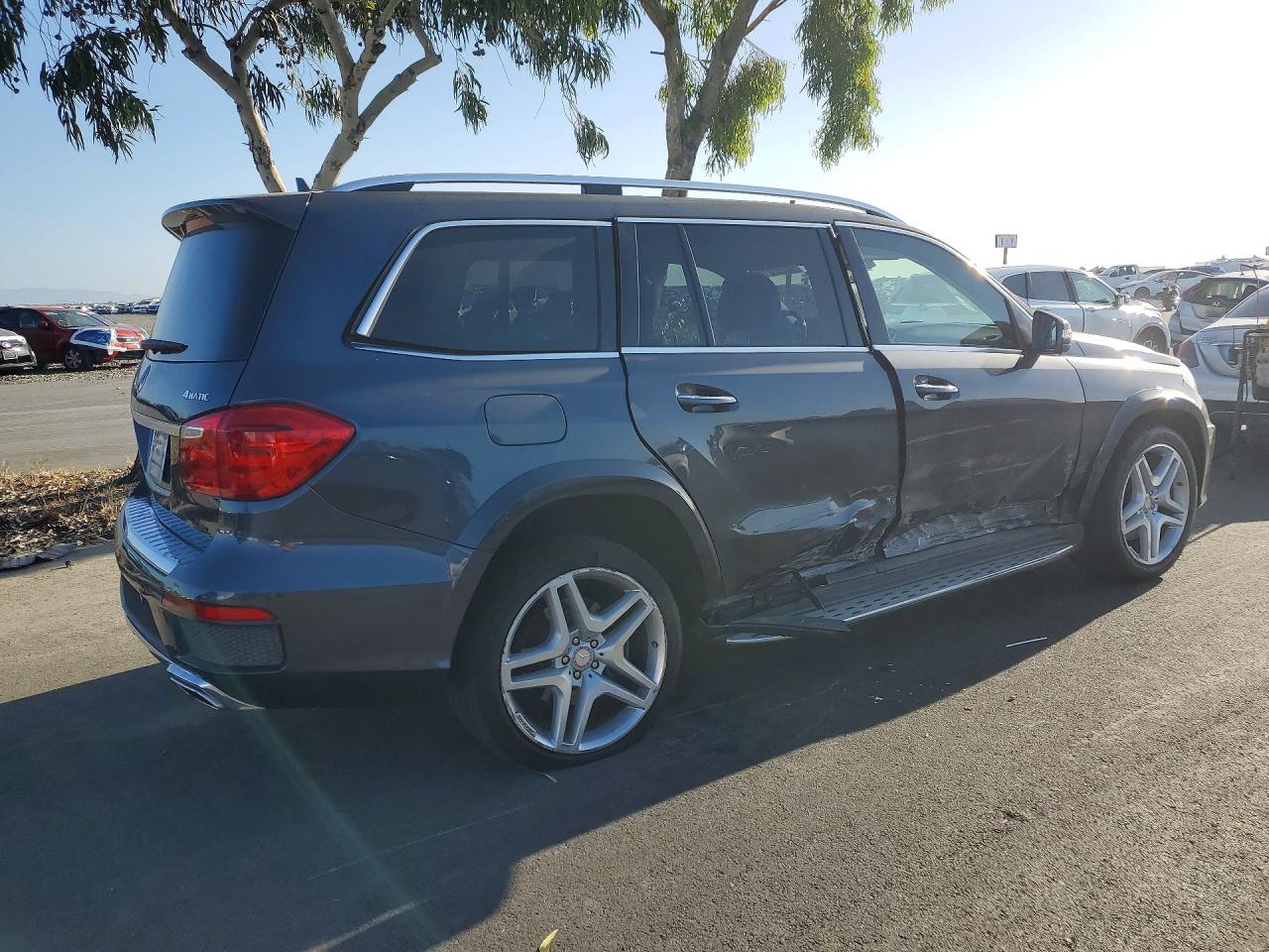 2013 Mercedes-benz Gl 550 4matic Gray vin: 4JGDF7DE3DA128081