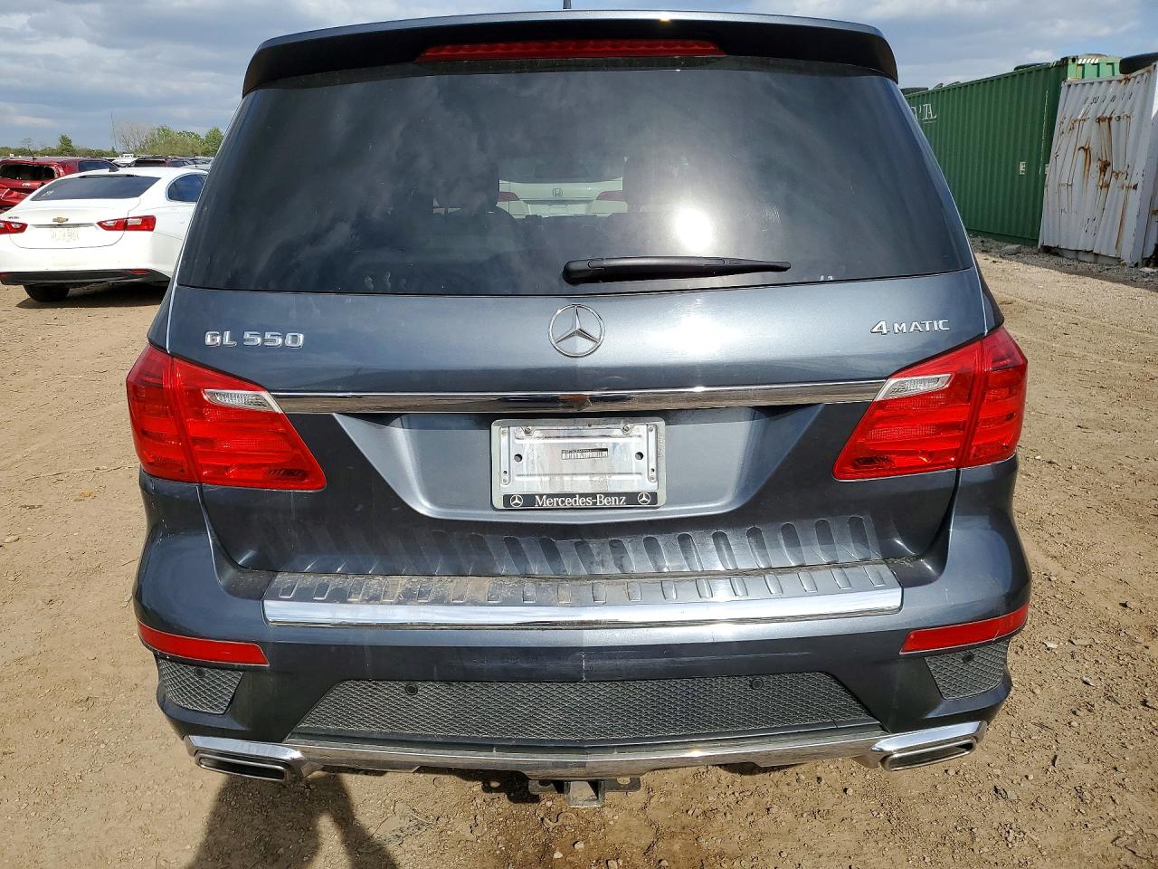 2015 Mercedes-benz Gl 550 4matic Угольный vin: 4JGDF7DE3FA472951